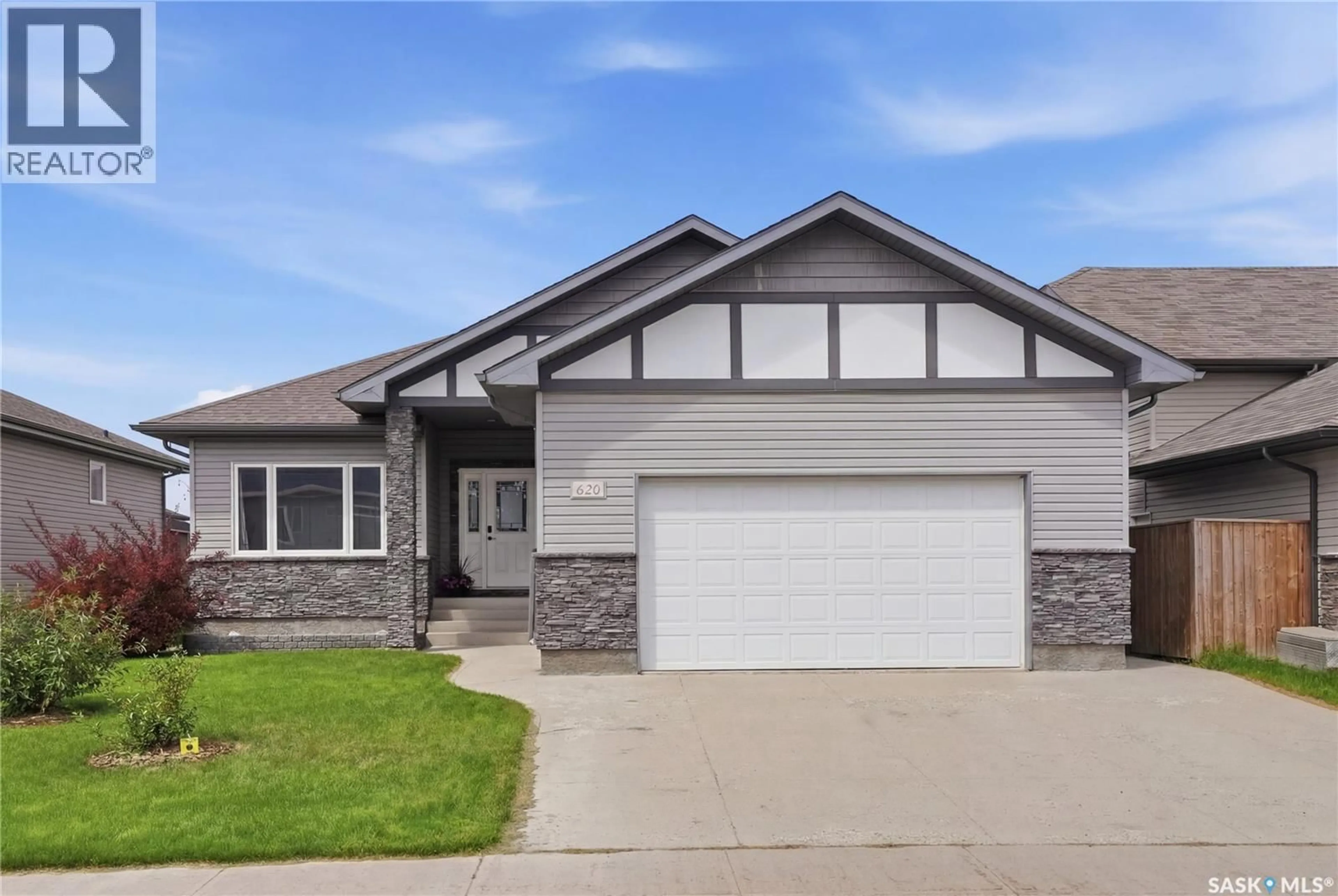 Home with vinyl exterior material, street for S - 620 6TH AVENUE, Martensville Saskatchewan S0K0A2