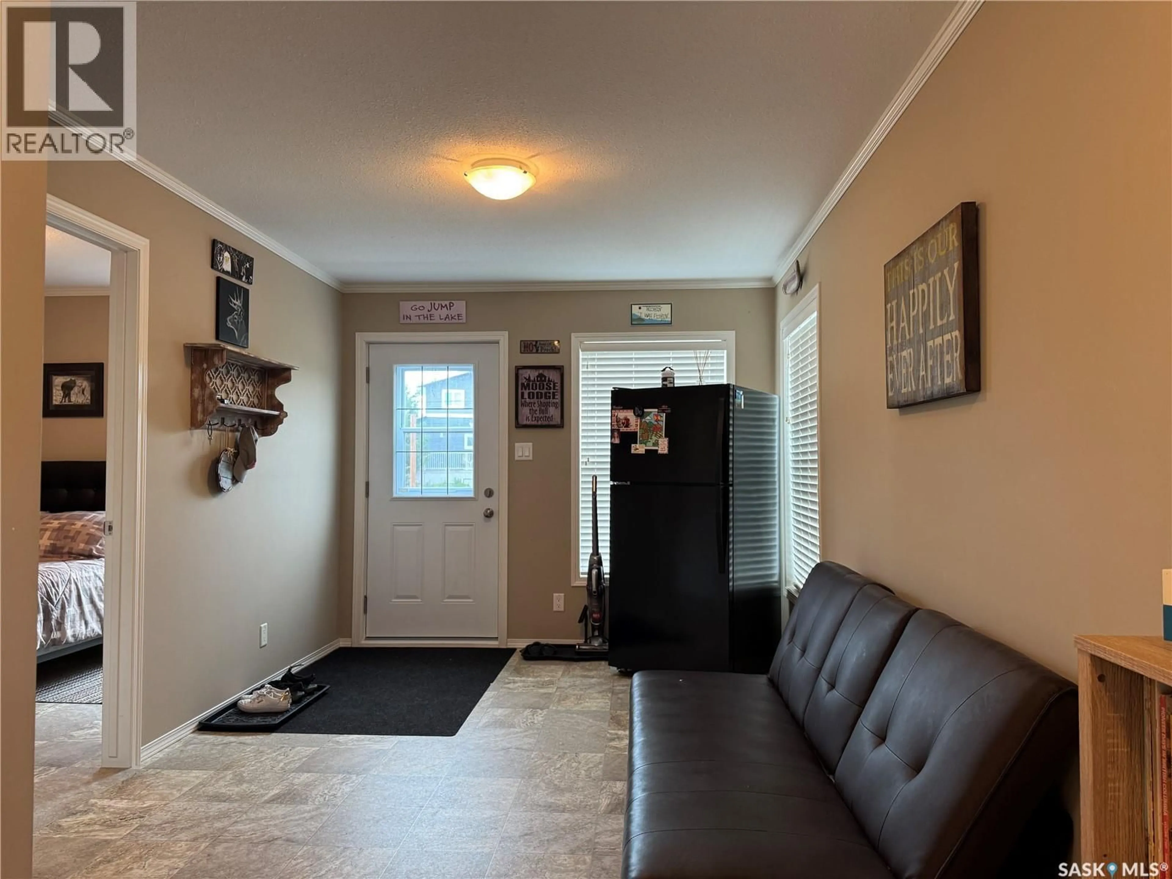 Indoor entryway for 11 ISABELLA PLACE, Fishing Lake Saskatchewan S0A1A0