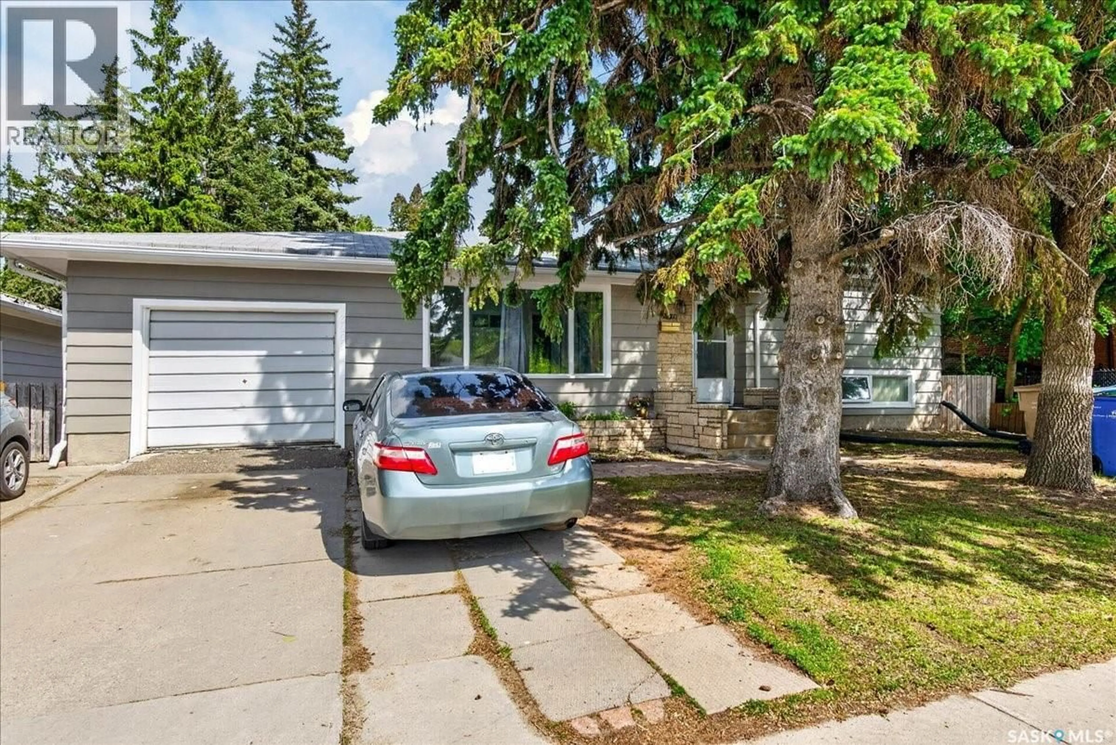 Unknown for 3909 HILLSDALE STREET, Regina Saskatchewan S4S3Y6