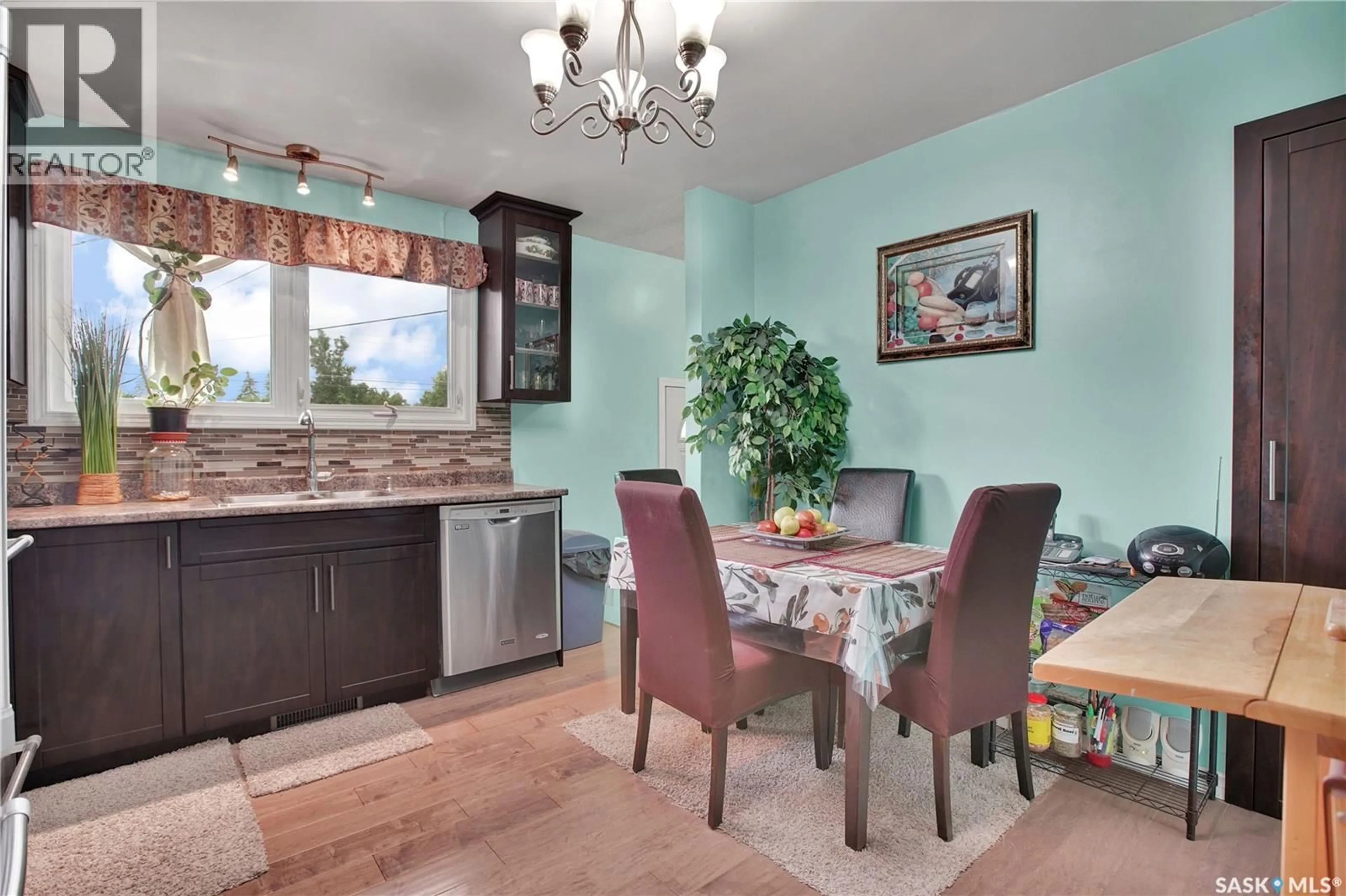 Dining room, unknown for 84 RITA CRESCENT, Saskatoon Saskatchewan S7N2L5