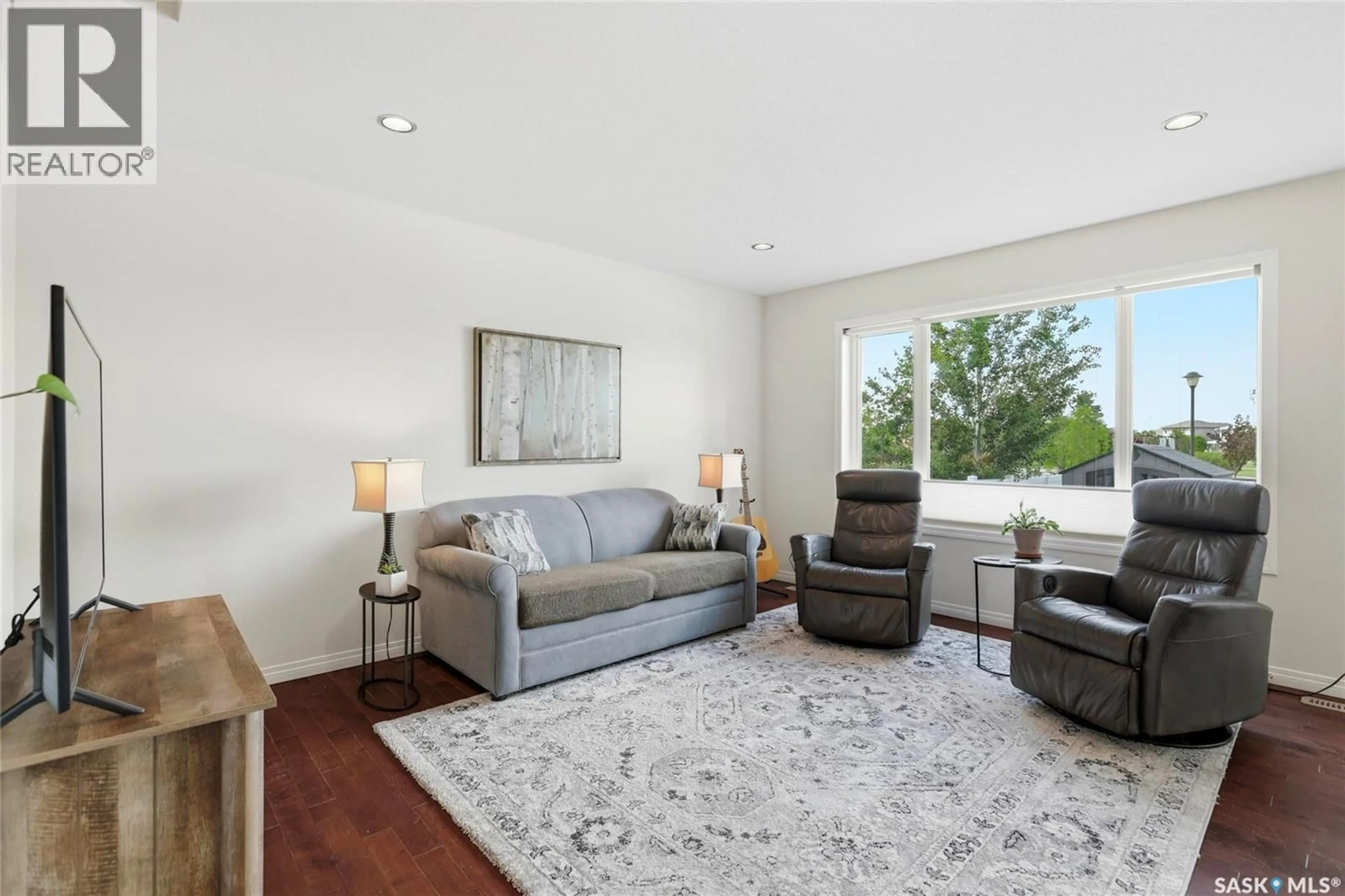 Living room with furniture, unknown for 4748 PADWICK AVENUE, Regina Saskatchewan S4W0C4
