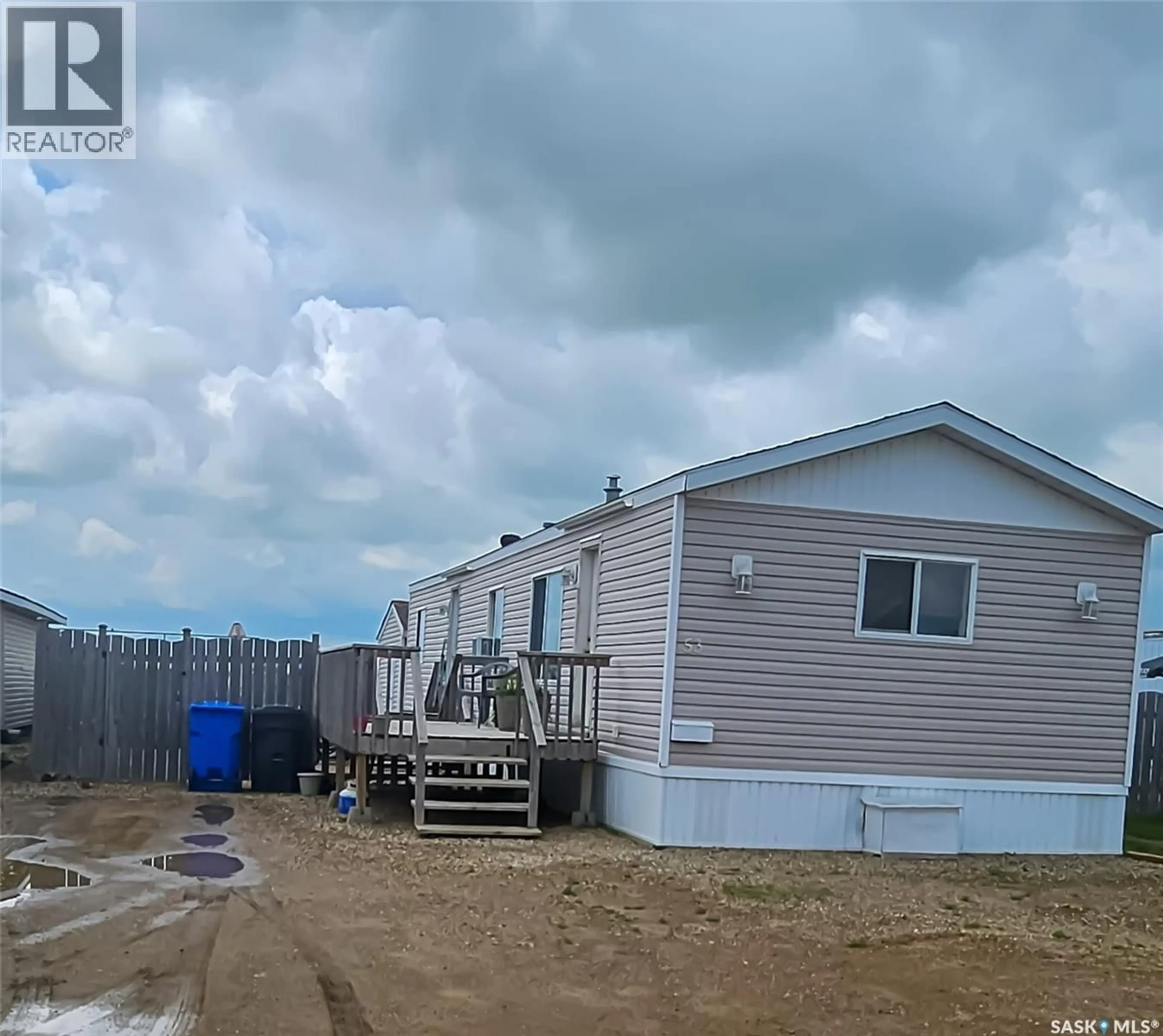 Shed for 106 - 53 1ST AVENUE, Weyburn Saskatchewan S4H2J1
