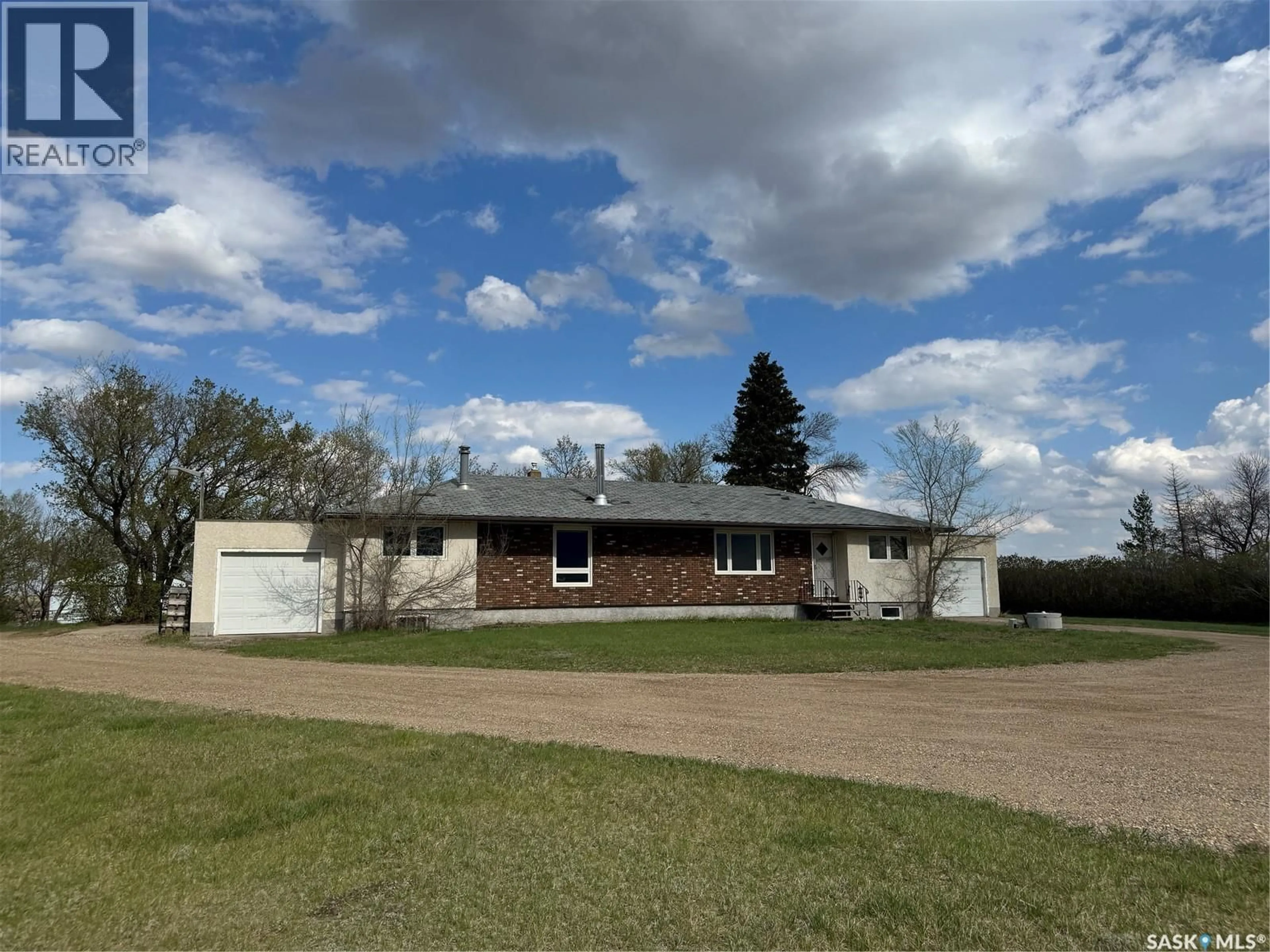 A pic from outside/outdoor area/front of a property/back of a property/a pic from drone, building for 13.44 ROSS ACREAGE ACRES, Estevan Rm No. 5 Saskatchewan S4A2A2
