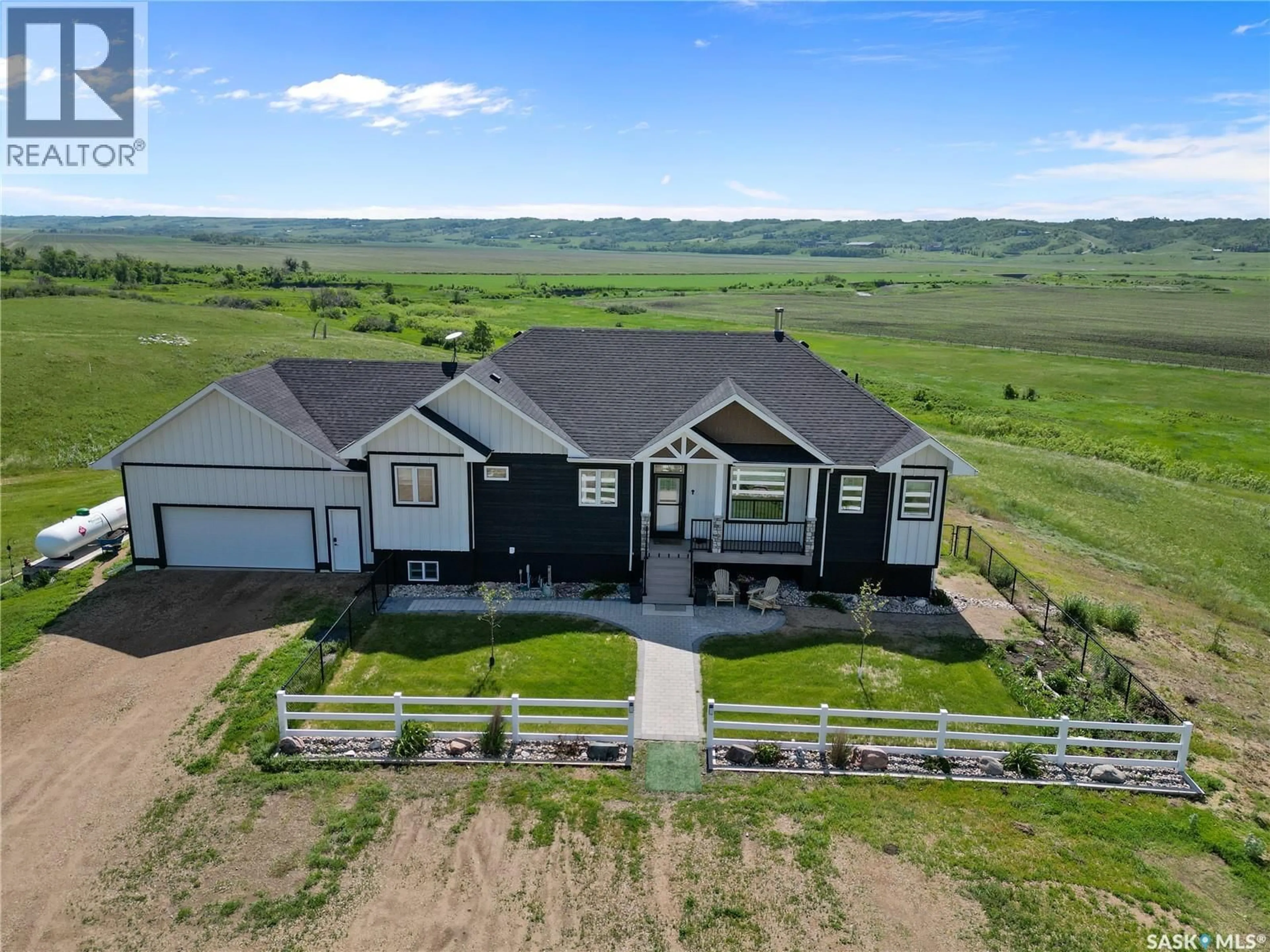 A pic from outside/outdoor area/front of a property/back of a property/a pic from drone, unknown for 27.83 RIVERSIDE ACREAGE, Qu'Appelle River Saskatchewan S0G3C0