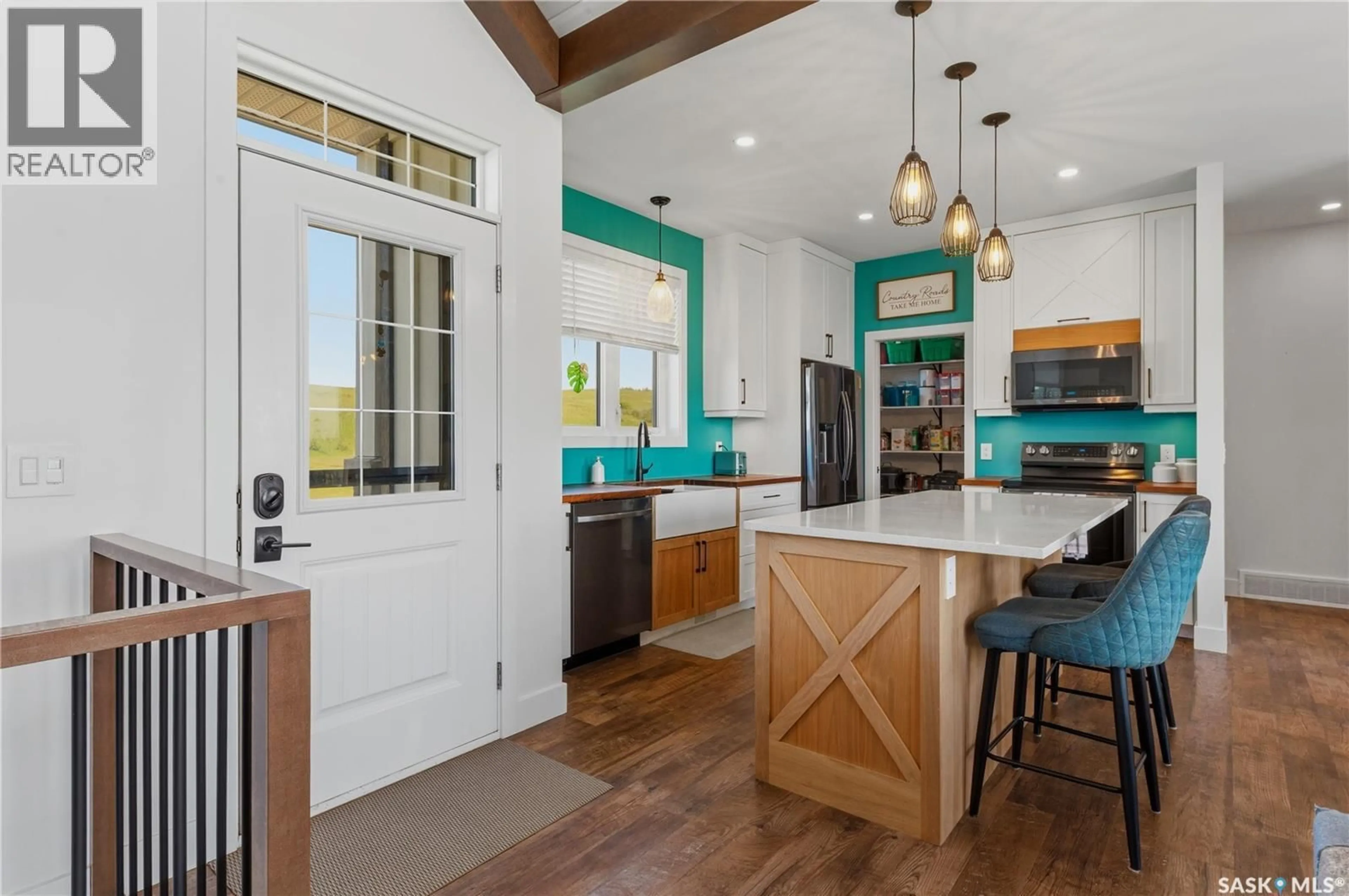 Open concept kitchen, unknown for 27.83 RIVERSIDE ACREAGE, Qu'Appelle River Saskatchewan S0G3C0