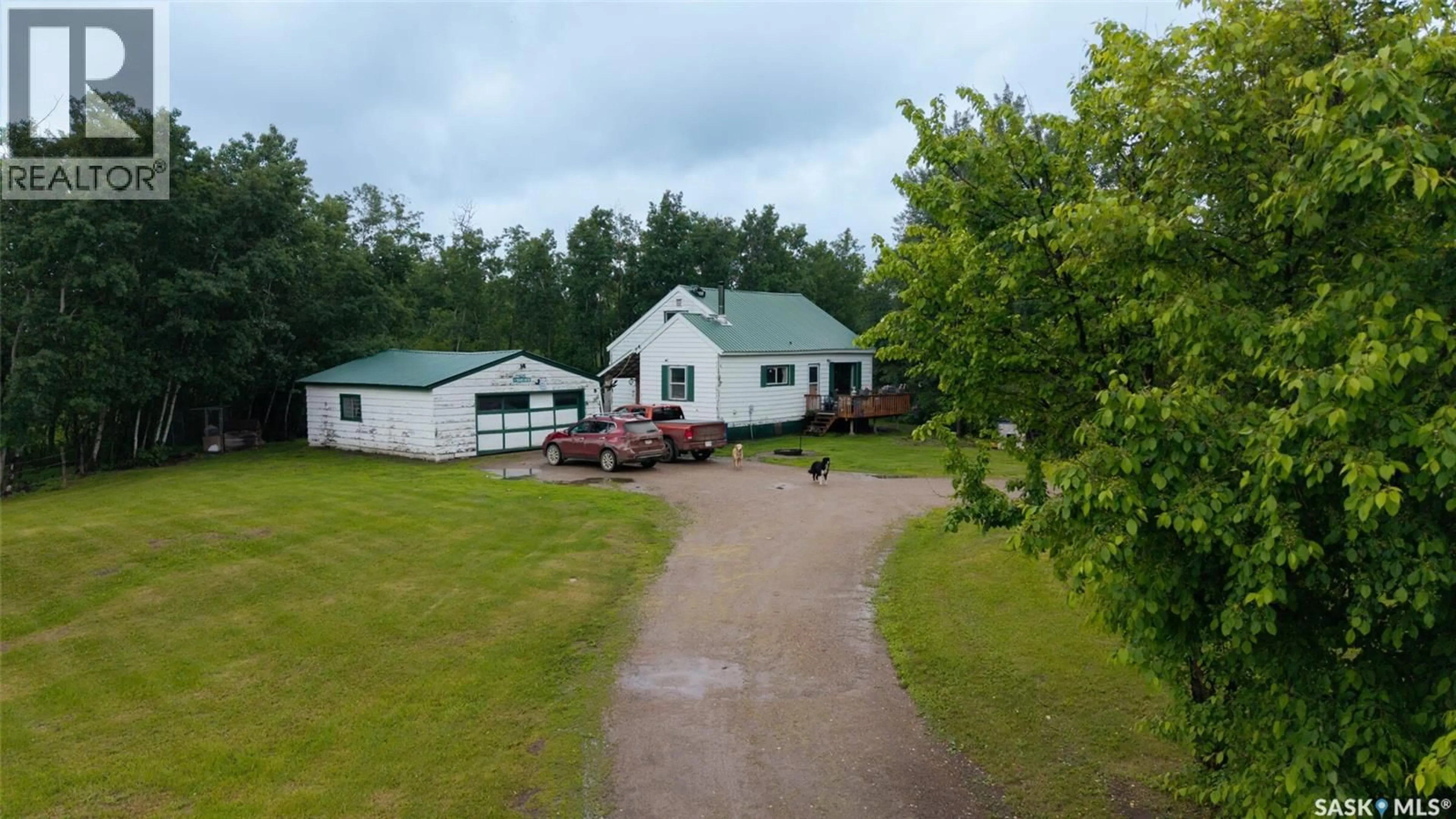 A pic from outside/outdoor area/front of a property/back of a property/a pic from drone, building for 63001 RANGE ROAD 3261, Beaver River Rm No. 622 Saskatchewan S0M2K0