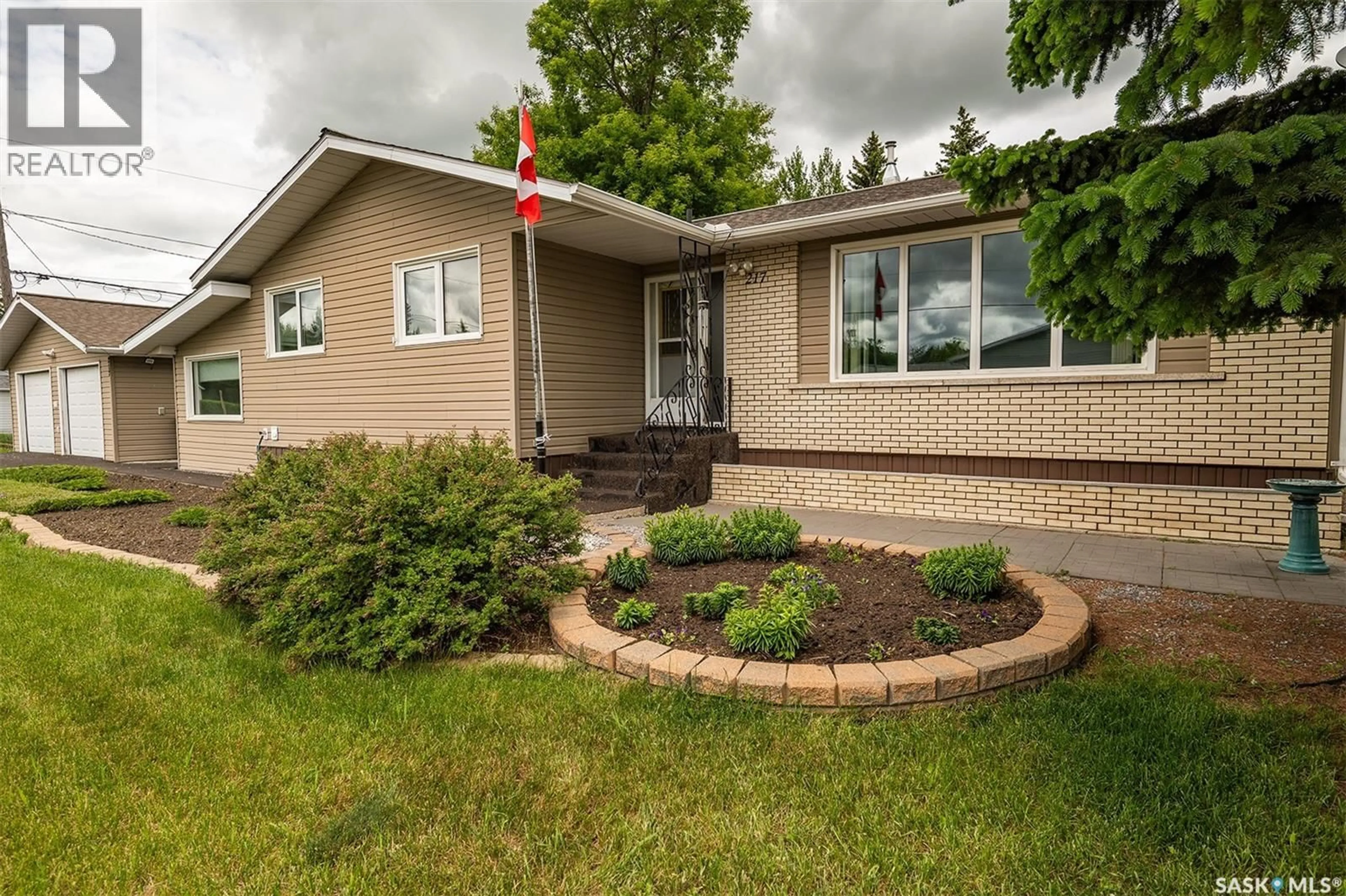 Home with brick exterior material, street for 217 8TH STREET, Wynyard Saskatchewan S0A4T0