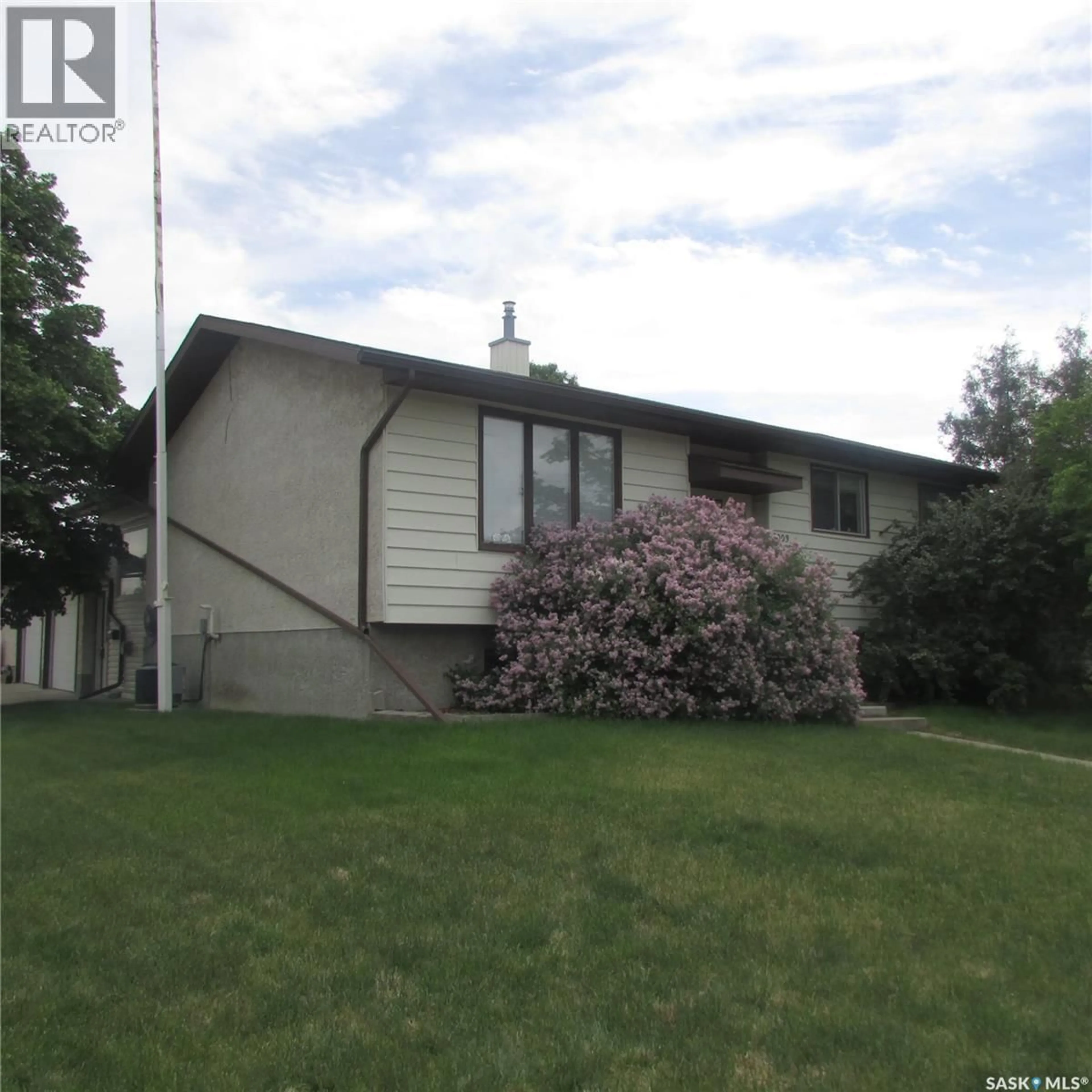 Shed for 3003 DOAN DRIVE, Regina Saskatchewan S4V1H6
