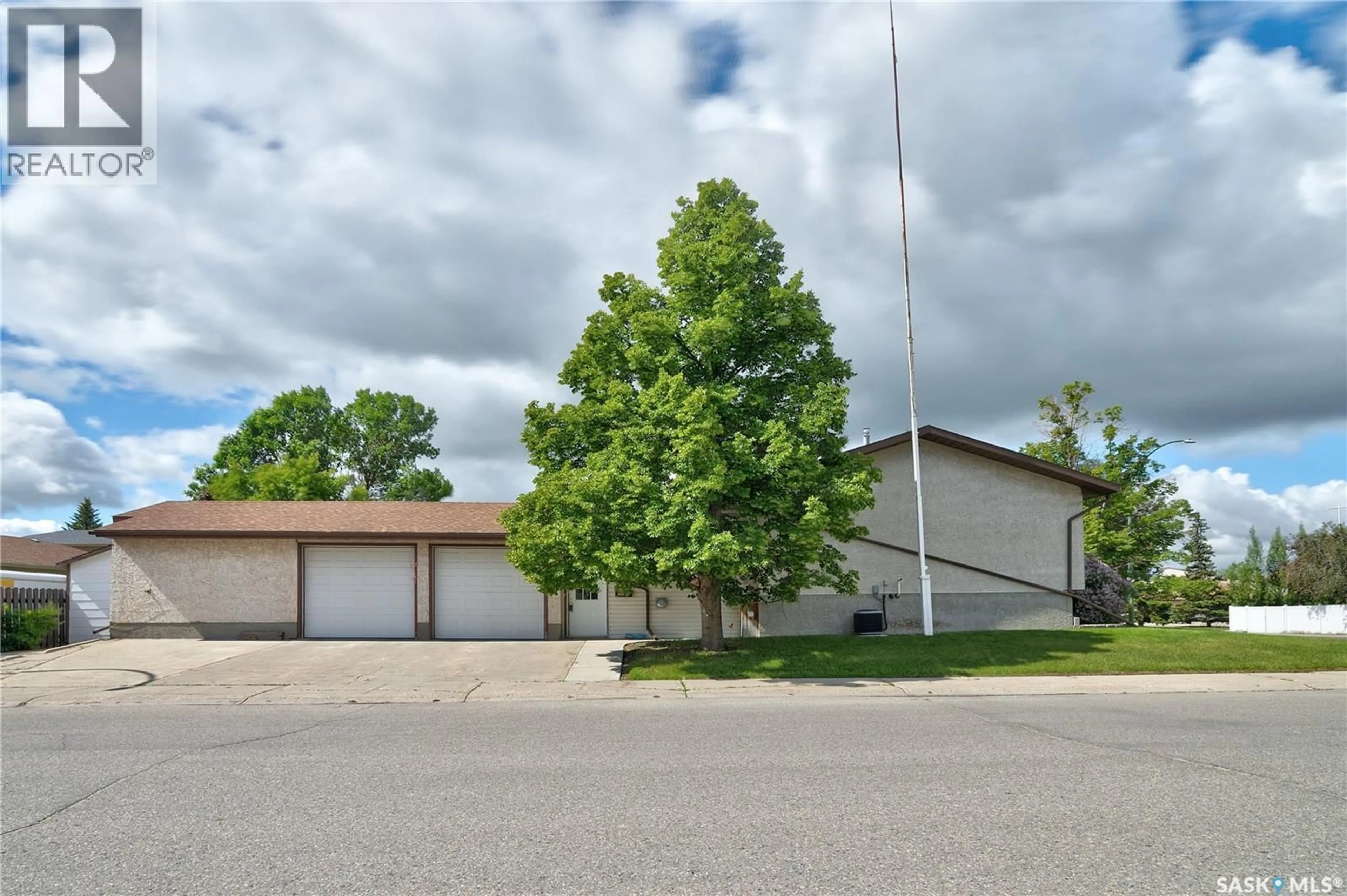 Unknown for 3003 DOAN DRIVE, Regina Saskatchewan S4V1H6