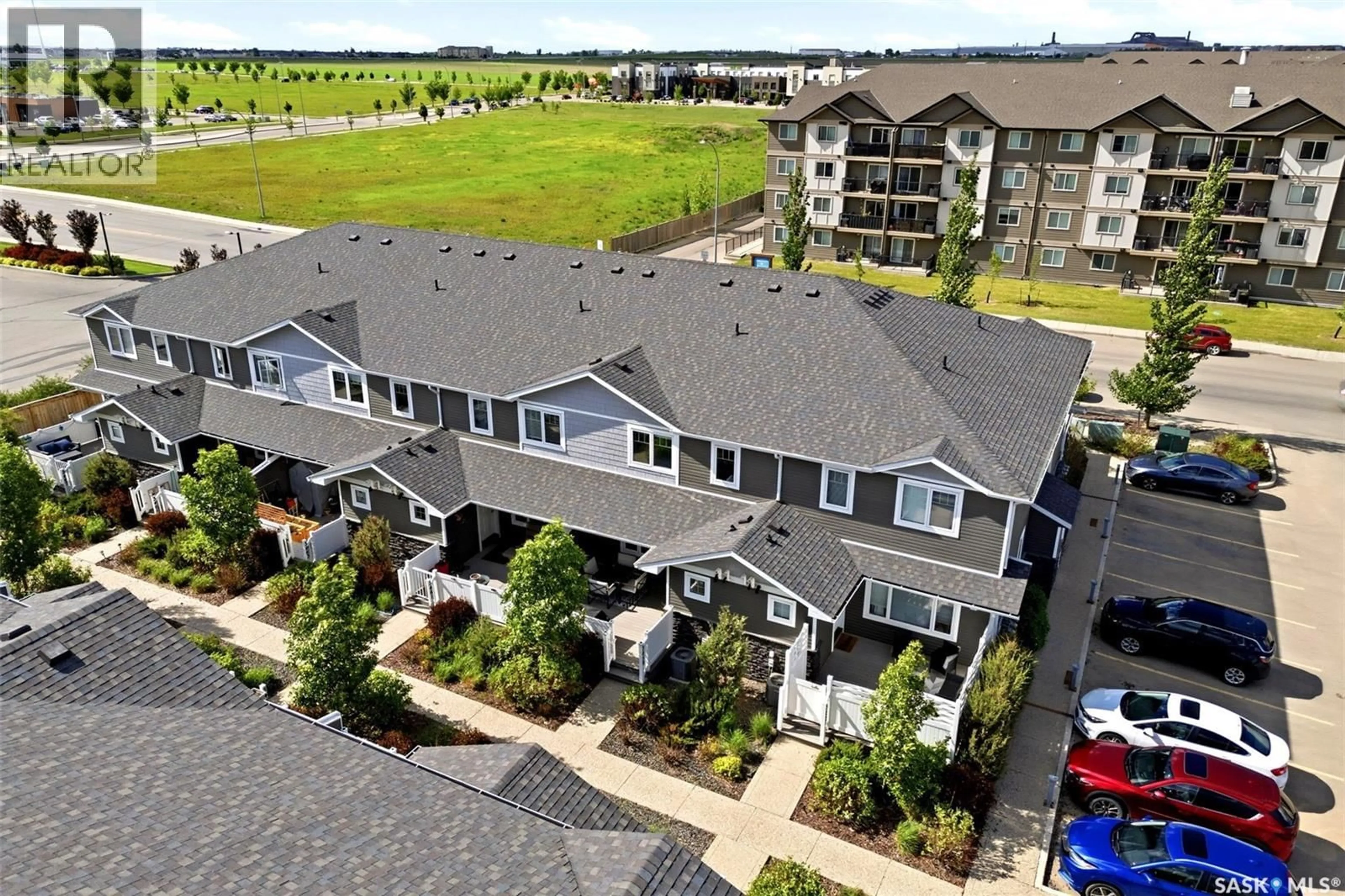 A pic from outside/outdoor area/front of a property/back of a property/a pic from drone, unknown for 3459 ELGAARD DRIVE, Regina Saskatchewan S4X0N4