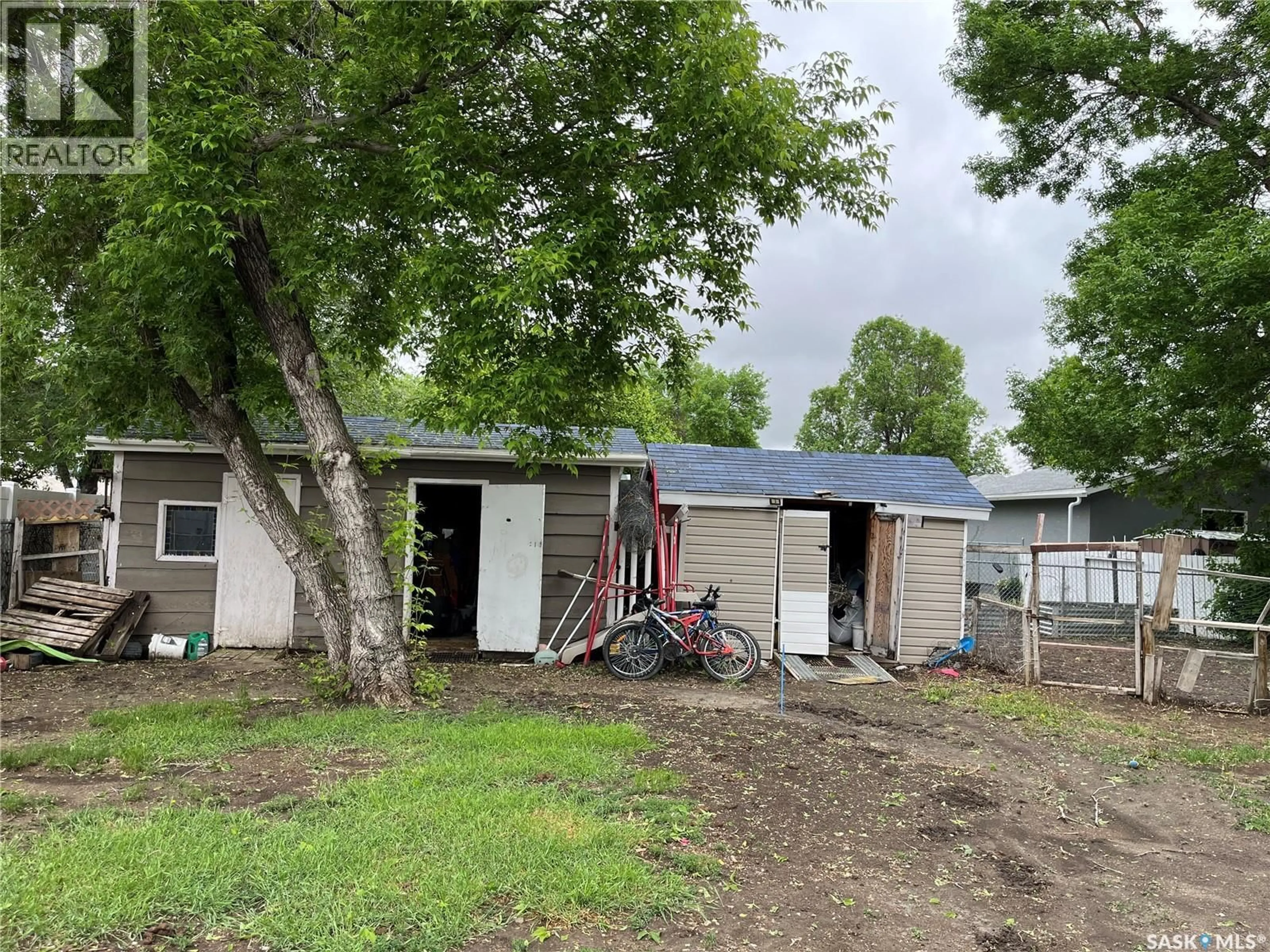 Shed for 103 MATHESON CRESCENT, Regina Saskatchewan S4R5C3