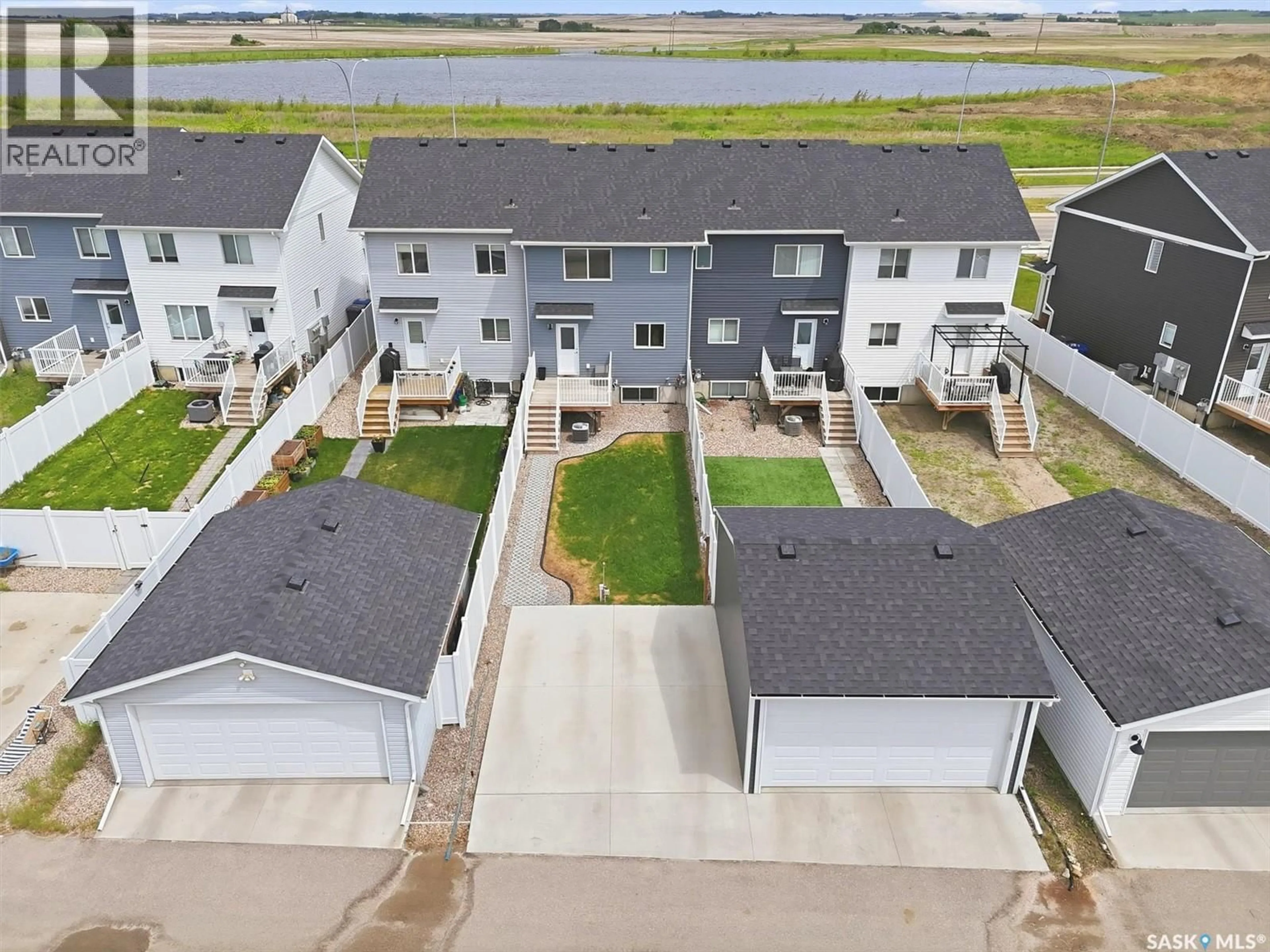 A pic from outside/outdoor area/front of a property/back of a property/a pic from drone, unknown for 348 MCORMOND DRIVE, Saskatoon Saskatchewan S7V0W9