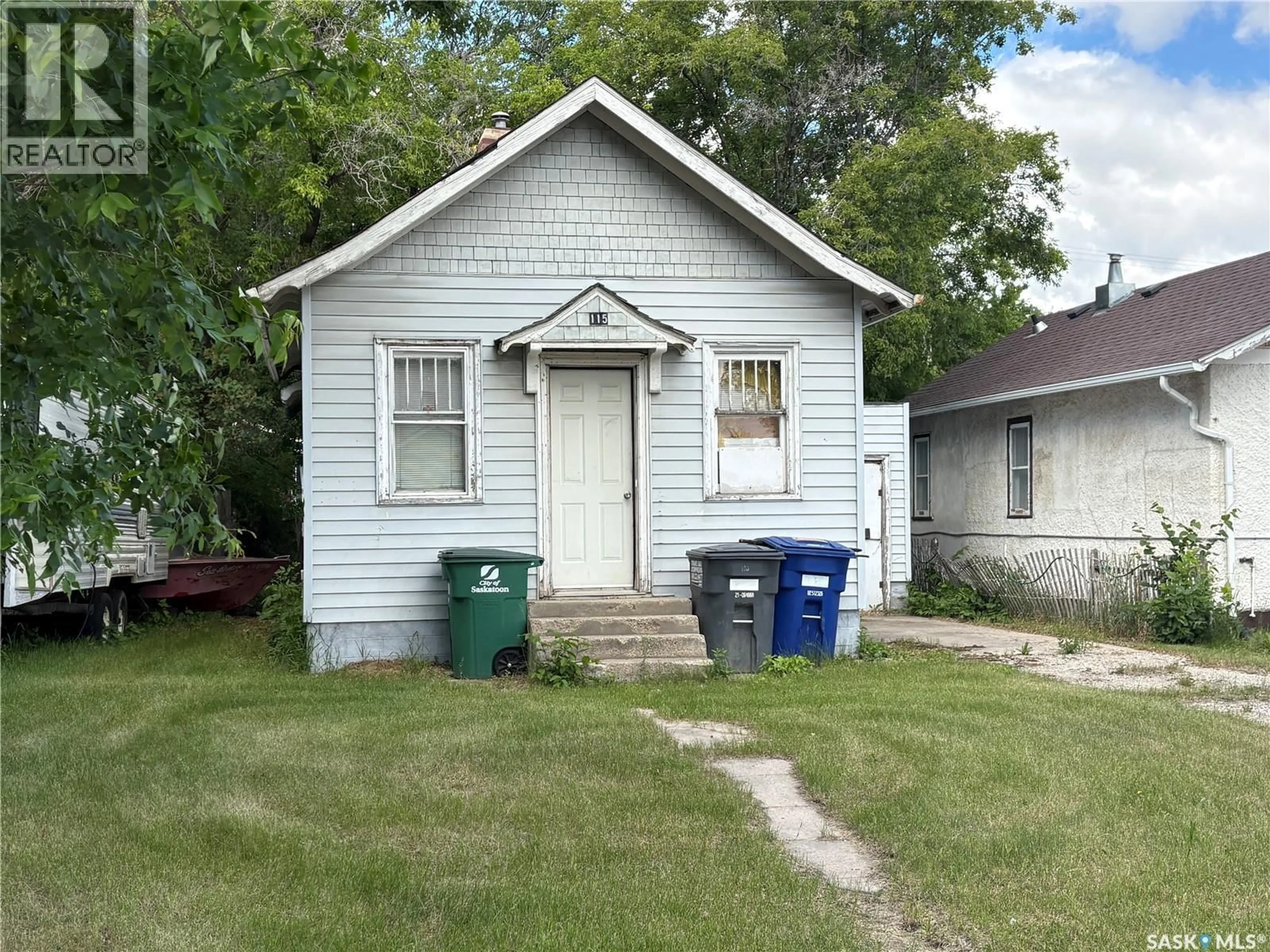 Shed for 115 L AVENUE, Saskatoon Saskatchewan S7M2G9