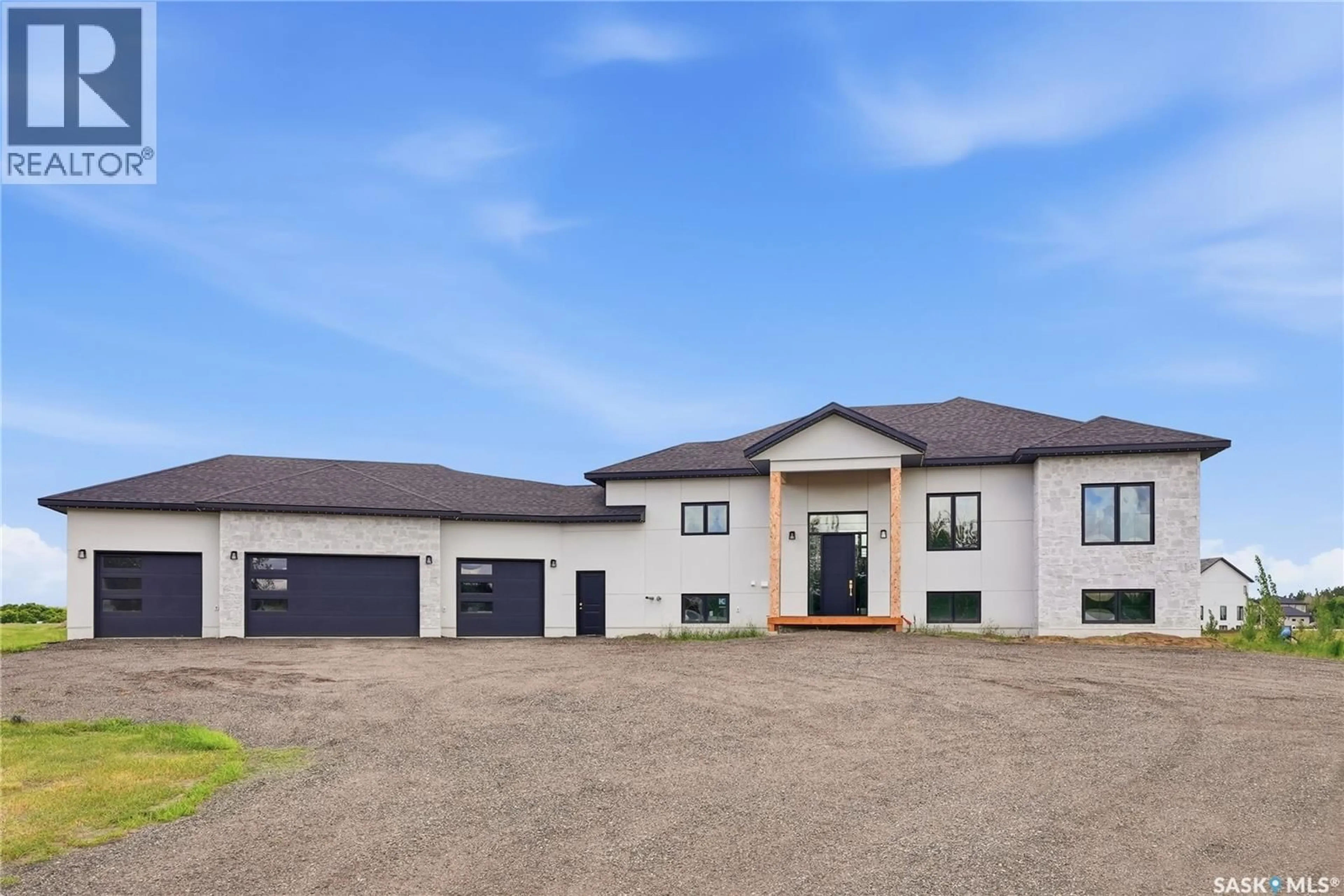 A pic from outside/outdoor area/front of a property/back of a property/a pic from drone, building for 100 GRANDVIEW TRAIL, Corman Park Rm No. 344 Saskatchewan S7T0W5
