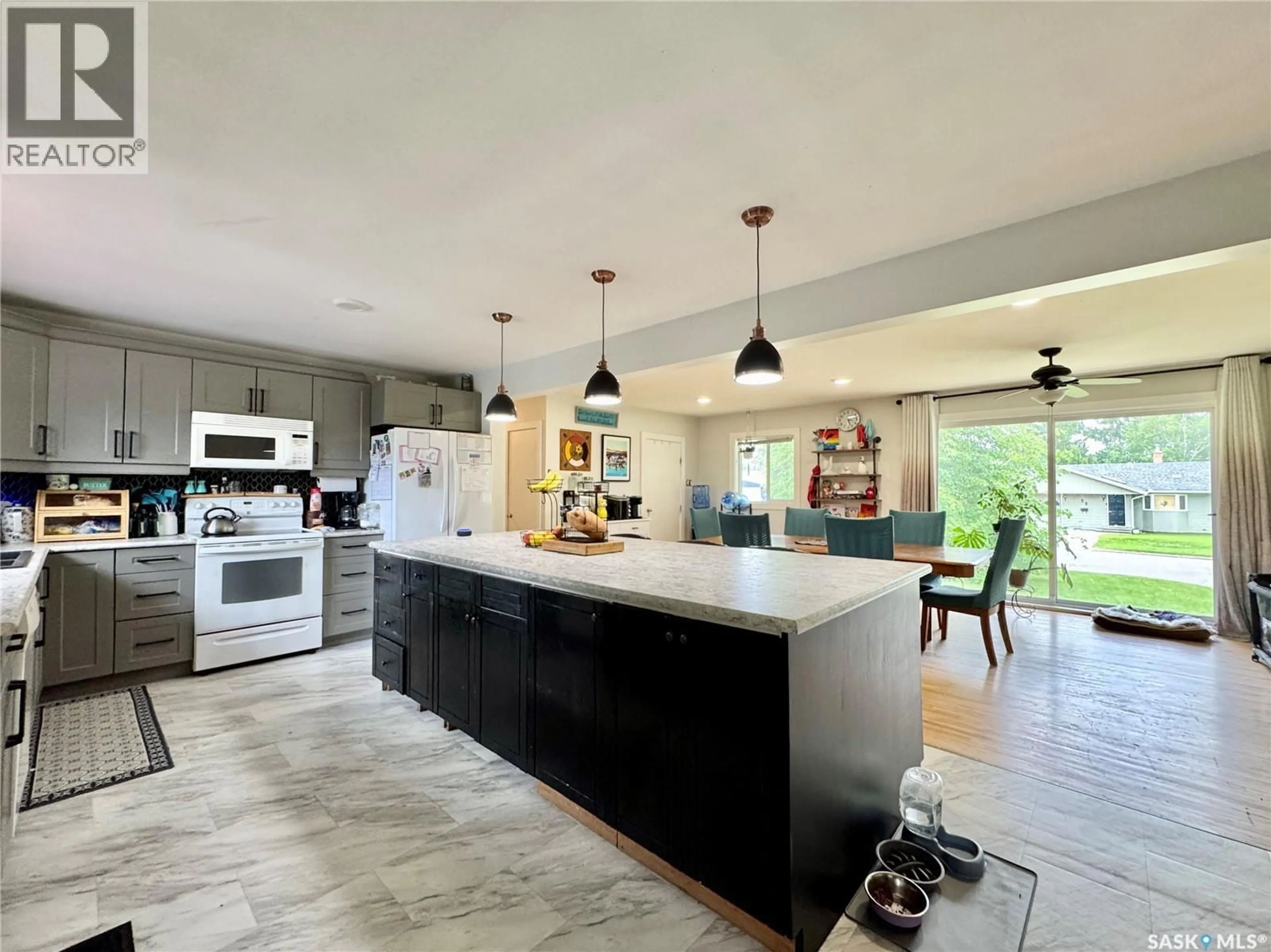 Open concept kitchen, ceramic/tile floor for 19 LOGAN CRESCENT, Yorkton Saskatchewan S3N0W1