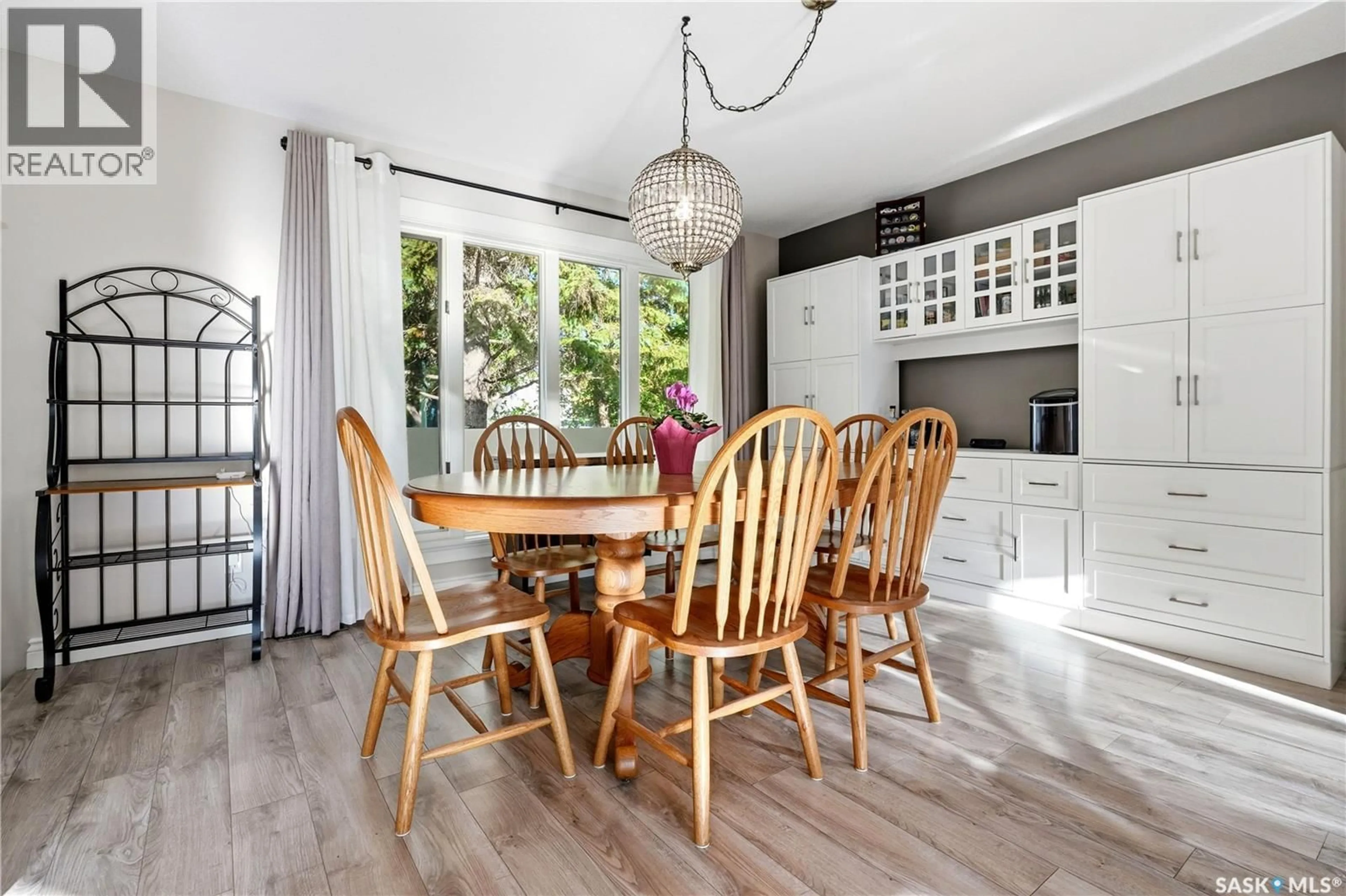 Dining room, unknown for 1122 BAYDA CRESCENT, Regina Saskatchewan S4N6Y6
