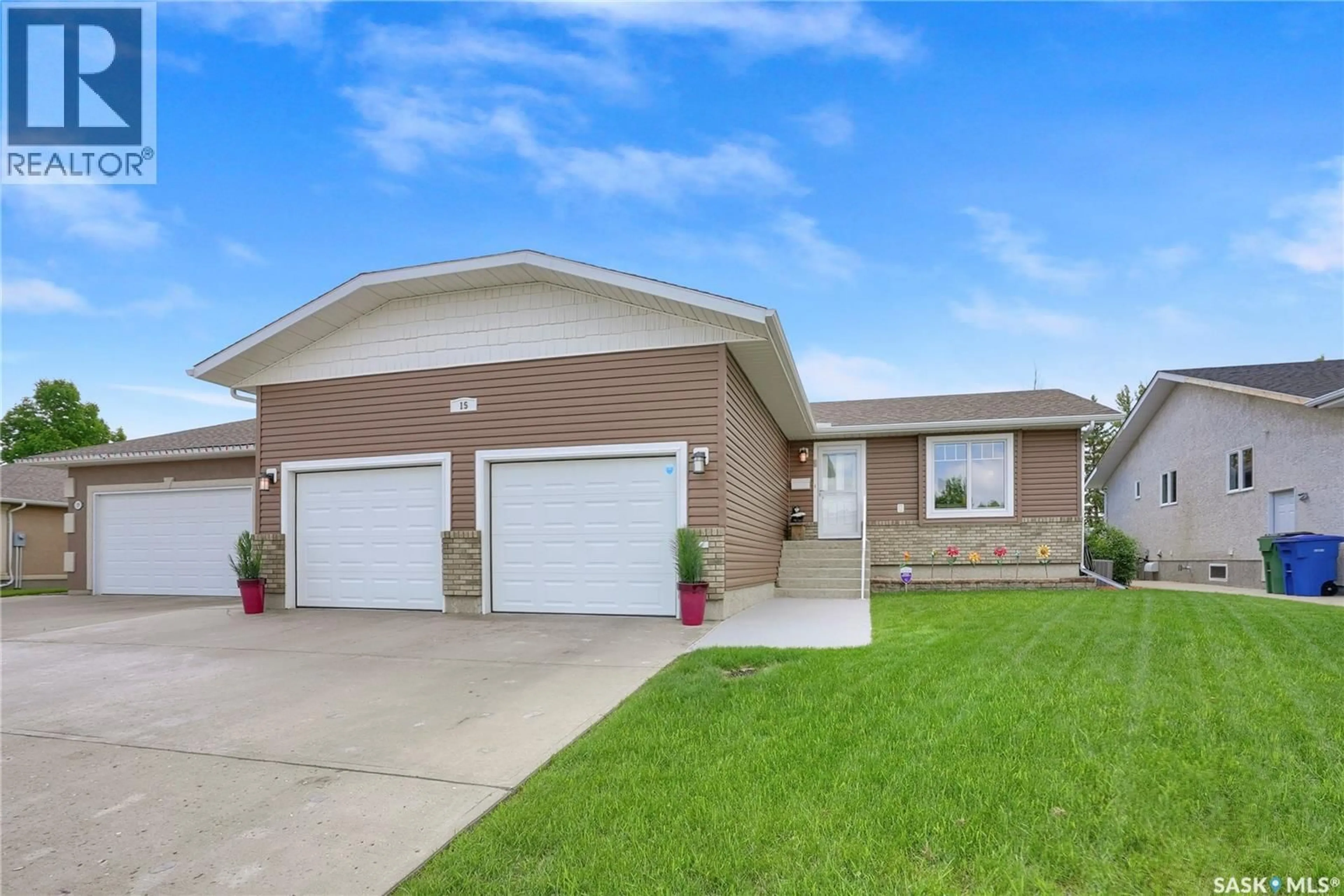 Unknown for 15 MARIGOLD CRESCENT, Moose Jaw Saskatchewan S6J1L2