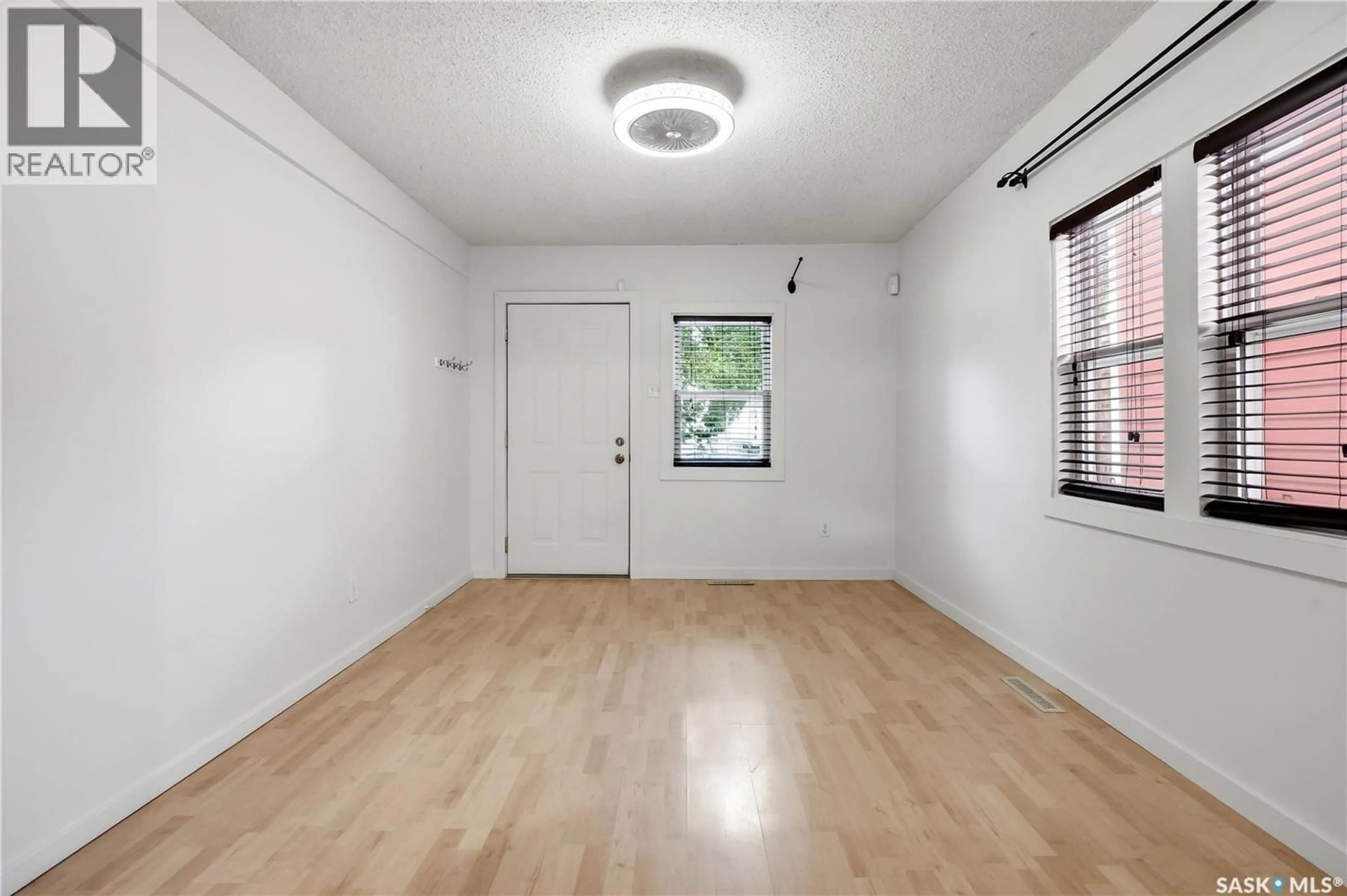 A pic of a room for 2509 MCDONALD STREET, Regina Saskatchewan S4N2Z6