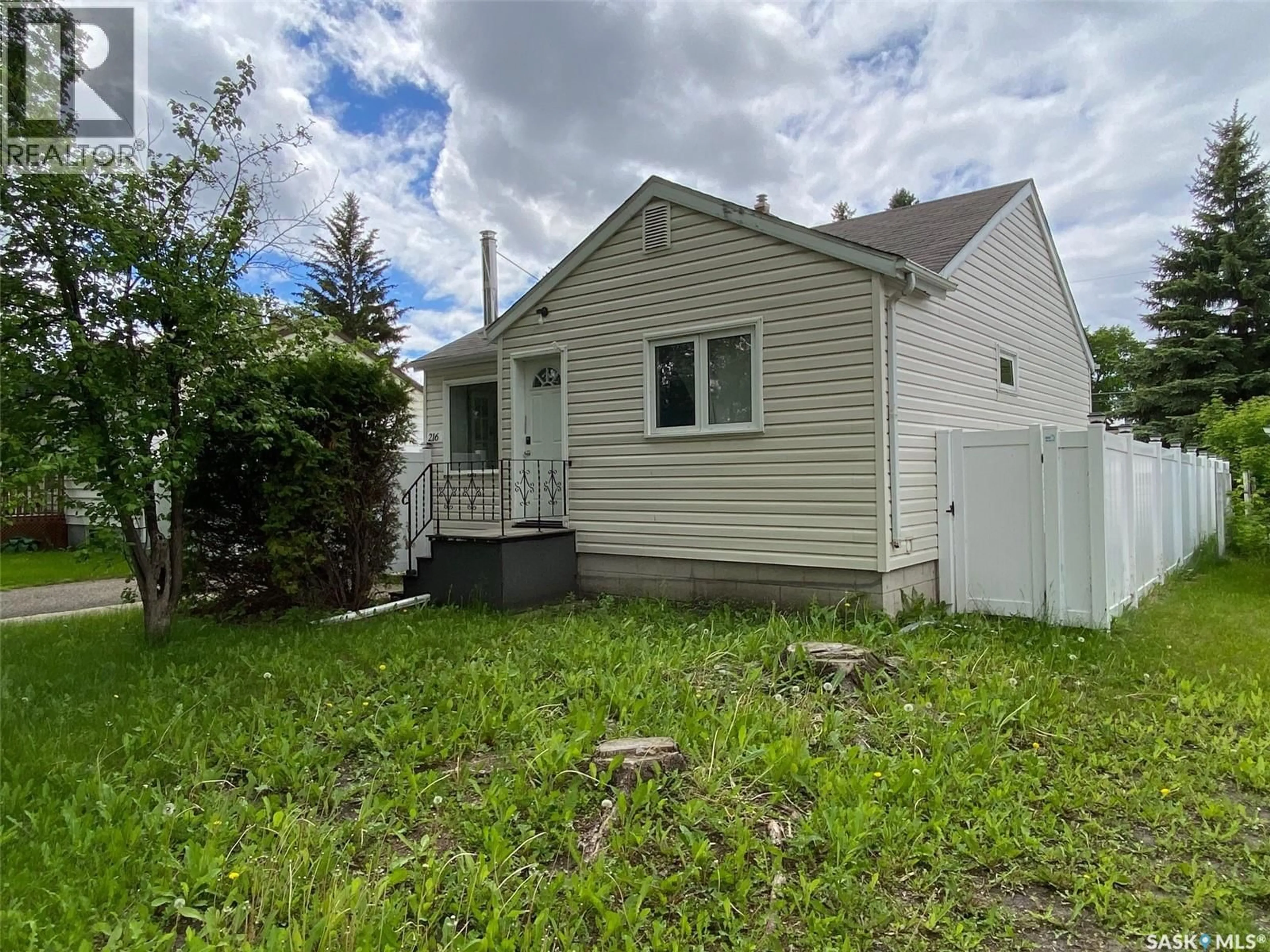 Unknown for 216 MAPLE AVENUE, Yorkton Saskatchewan S3N2W1