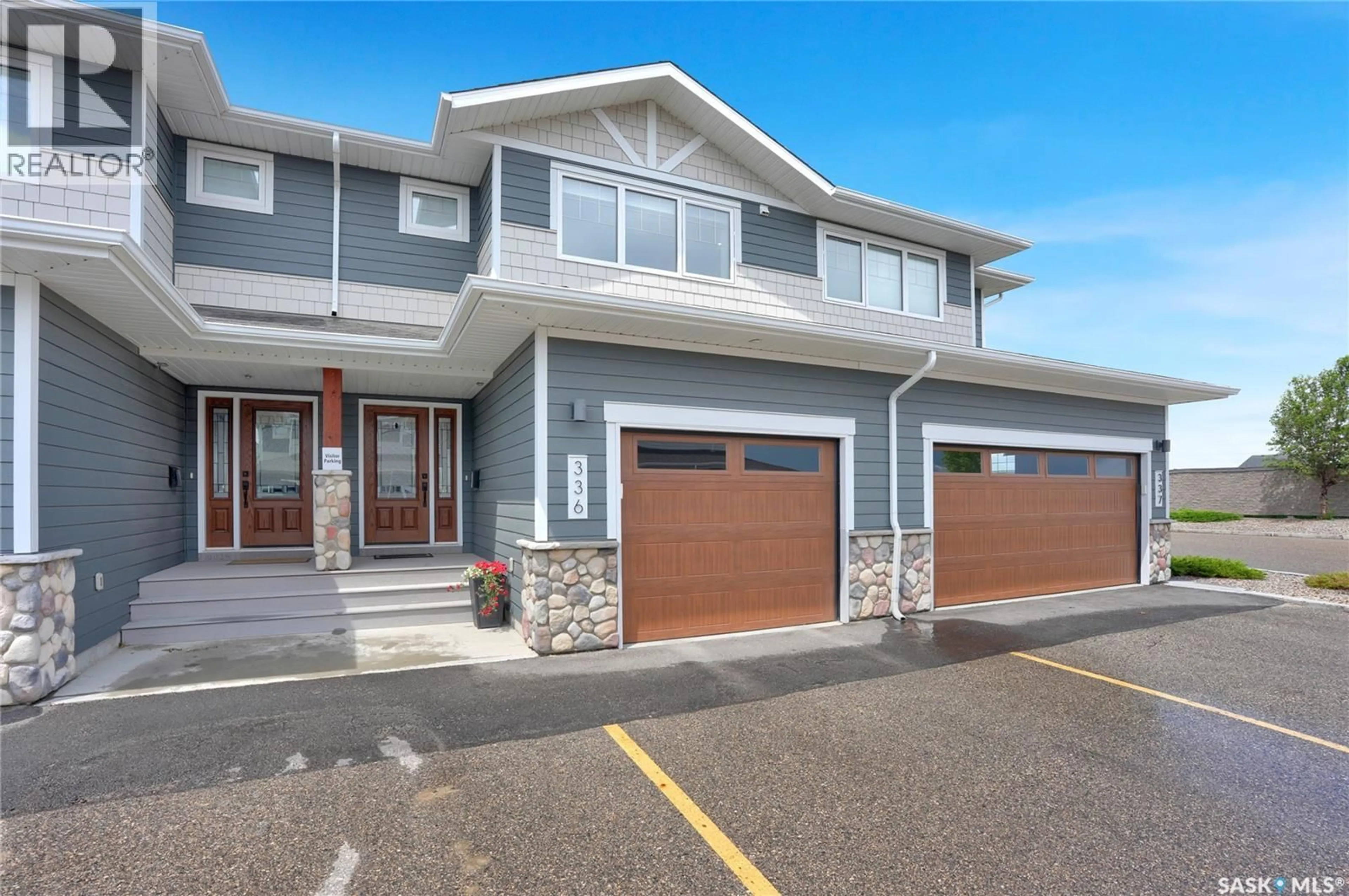 Unknown for 4000 - 336 SANDHILL CRESCENT, Regina Saskatchewan S4V3N4