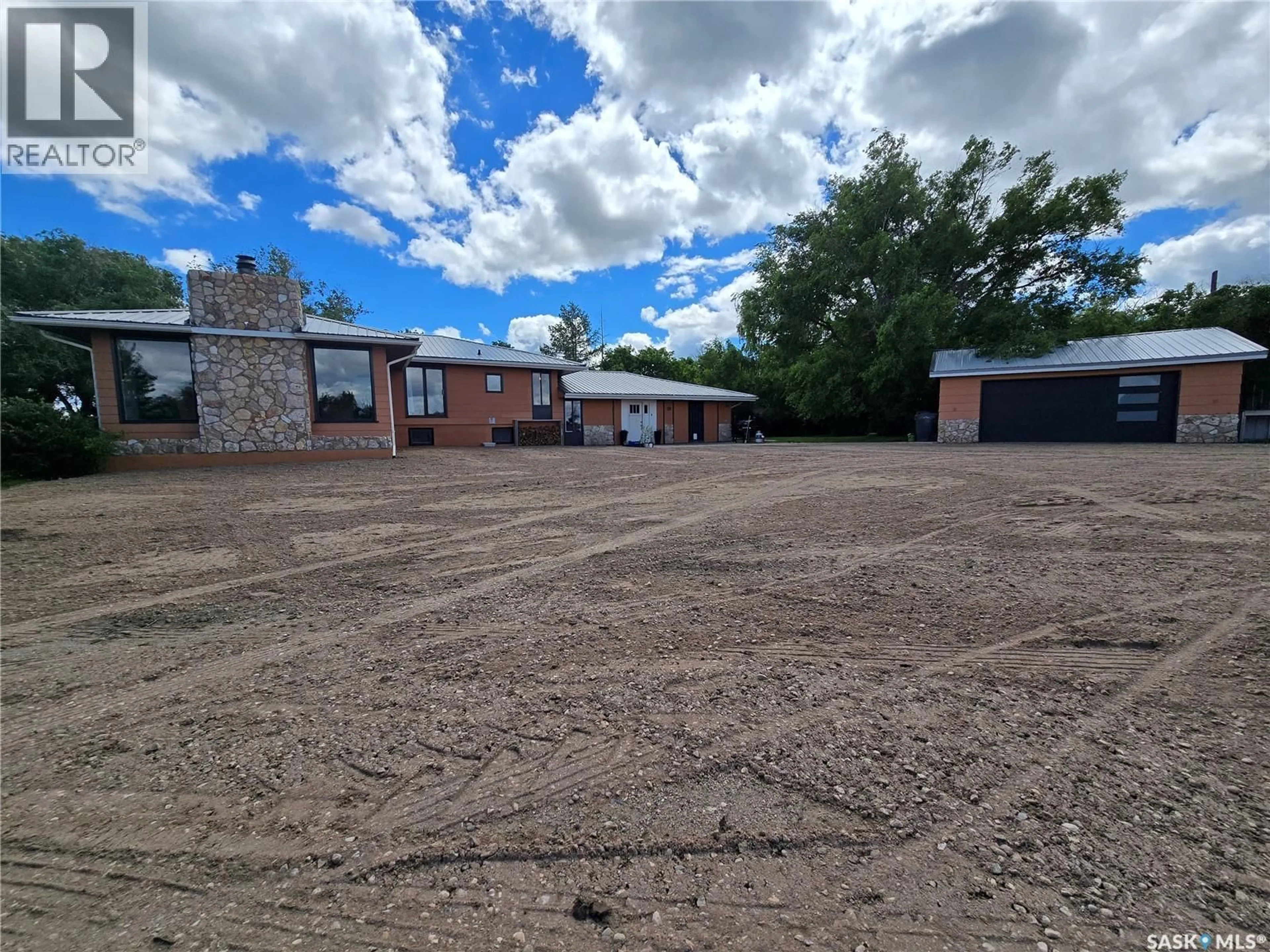 A pic from outside/outdoor area/front of a property/back of a property/a pic from drone, building for HARISON ACREAGE, Fillmore Rm No. 96 Saskatchewan S0G1N0