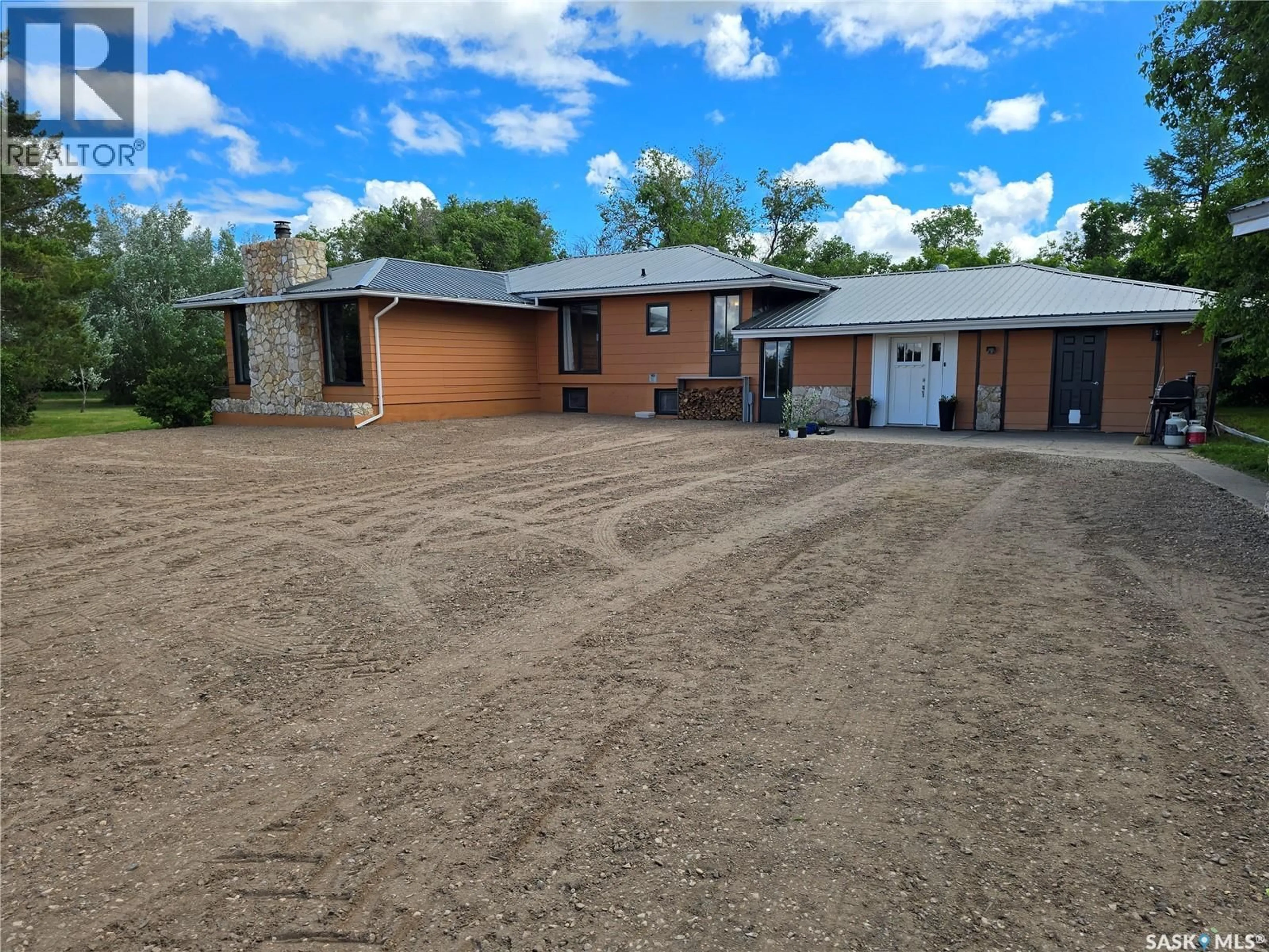 A pic from outside/outdoor area/front of a property/back of a property/a pic from drone, street for HARISON ACREAGE, Fillmore Rm No. 96 Saskatchewan S0G1N0