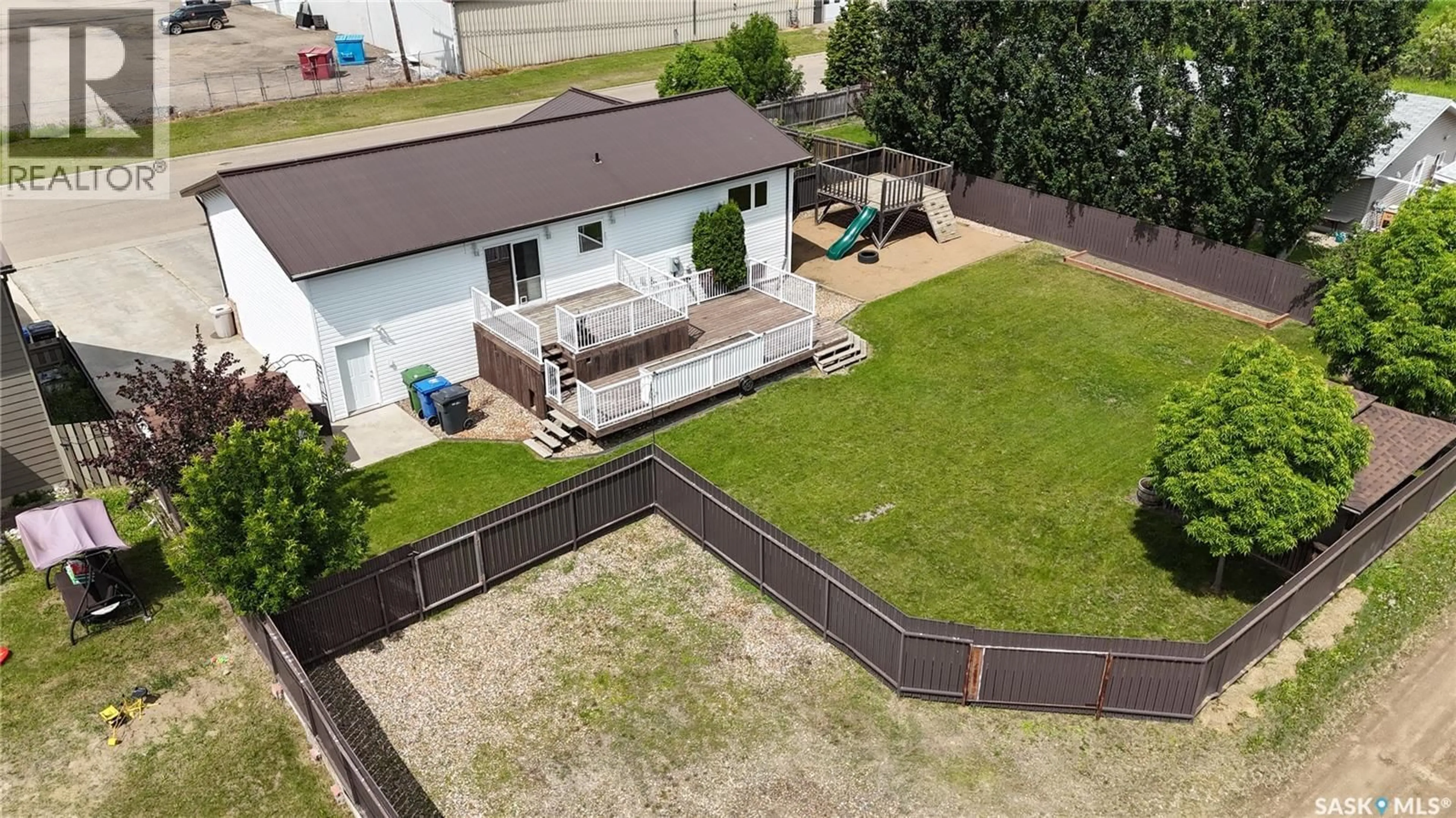 A pic from outside/outdoor area/front of a property/back of a property/a pic from drone, street for 2682 100TH STREET, North Battleford Saskatchewan S9A0Y4