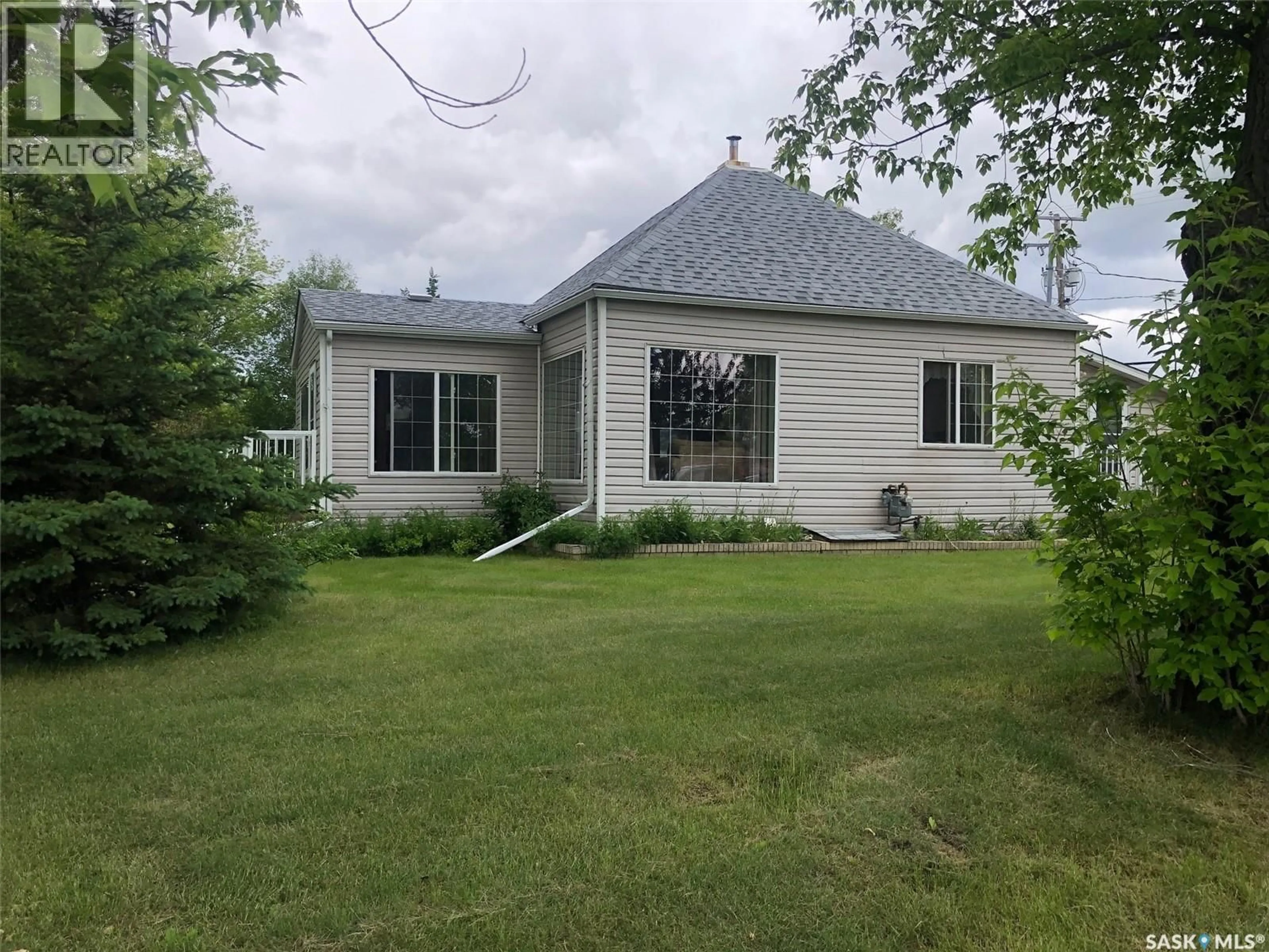 Unknown for E - 48 HIGHWAY AVENUE, Preeceville Saskatchewan S0A3B0