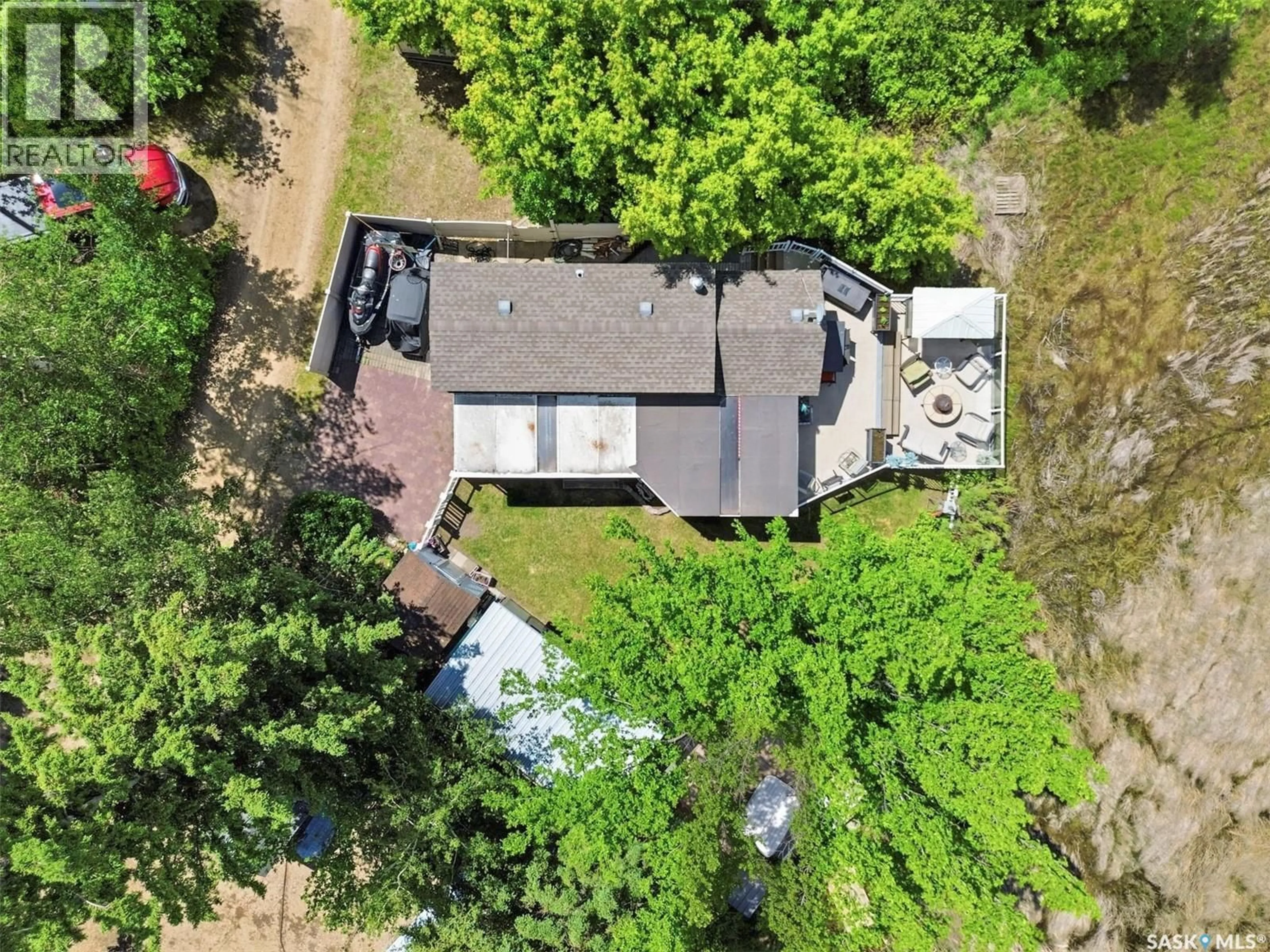 A pic from outside/outdoor area/front of a property/back of a property/a pic from drone, unknown for 71 POPLAR BEACH, Wakaw Lake Saskatchewan S0K4P0