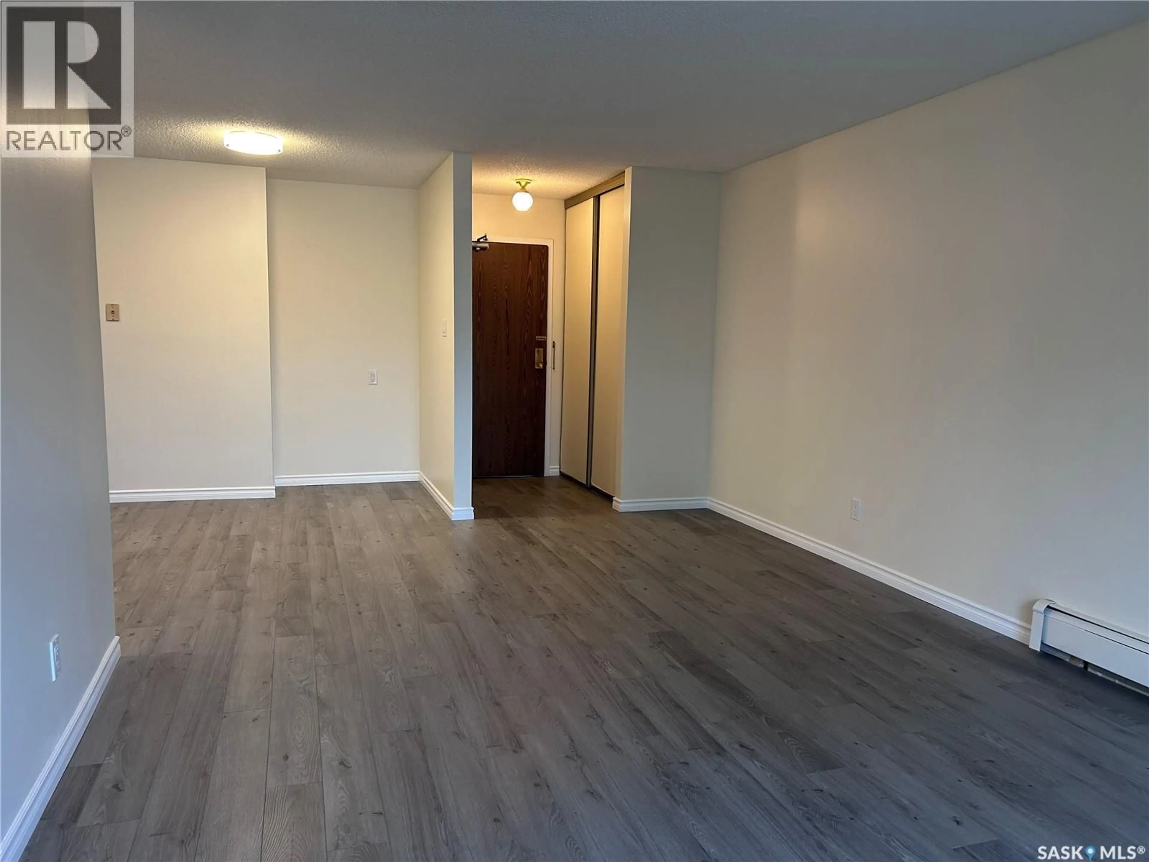 A pic of a room for 201 423 TAIT COURT, Saskatoon Saskatchewan S7H5L3