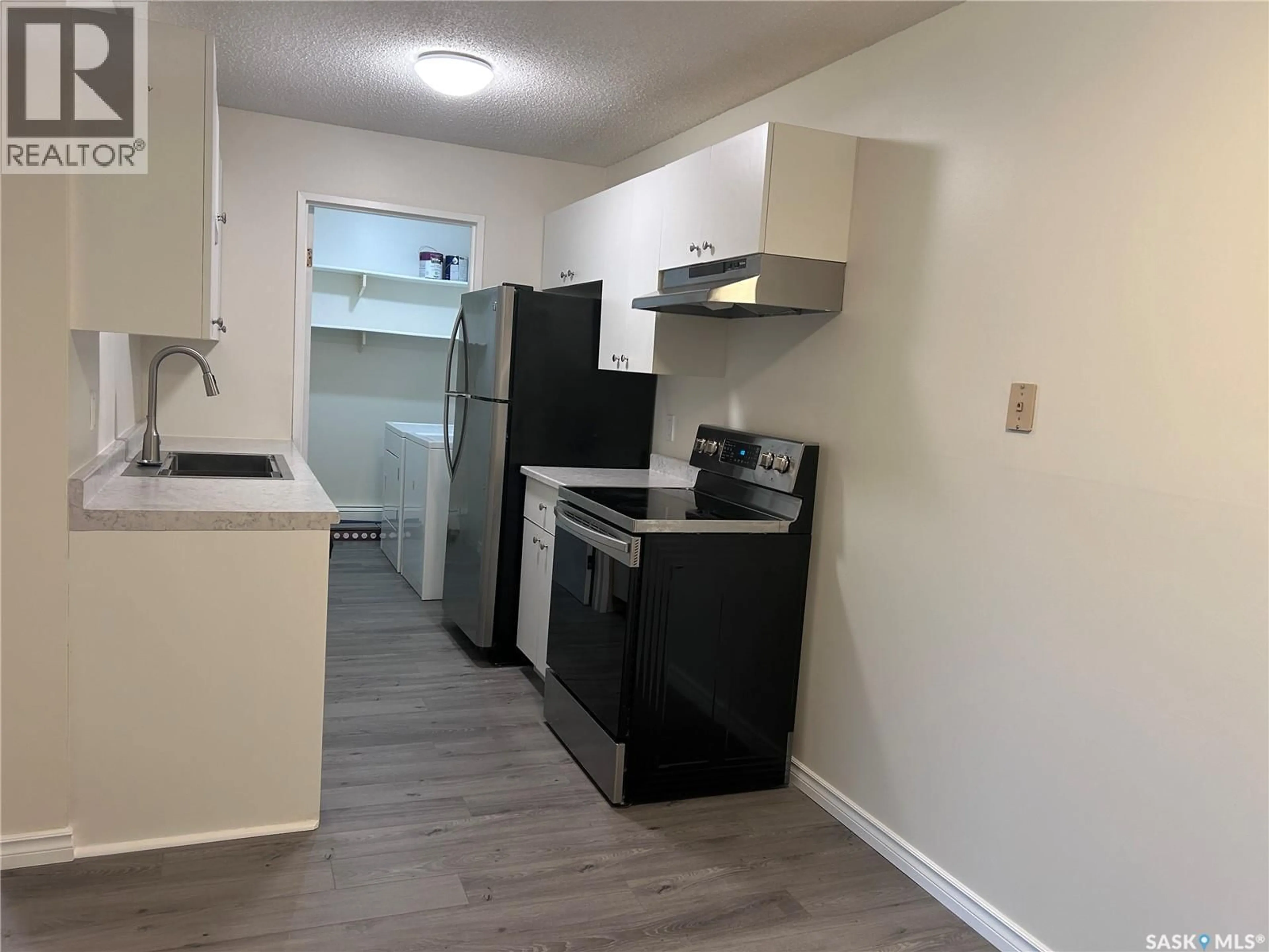 Unknown for 201 423 TAIT COURT, Saskatoon Saskatchewan S7H5L3