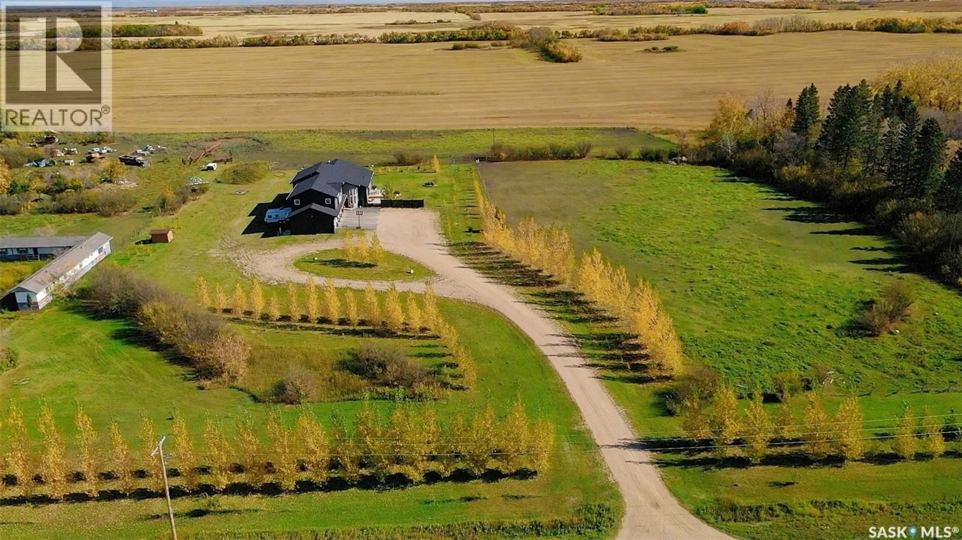 A pic from outside/outdoor area/front of a property/back of a property/a pic from drone, street for Acreage - WADENA NORTH SERVICE ROAD, Wadena Saskatchewan S0A4J0