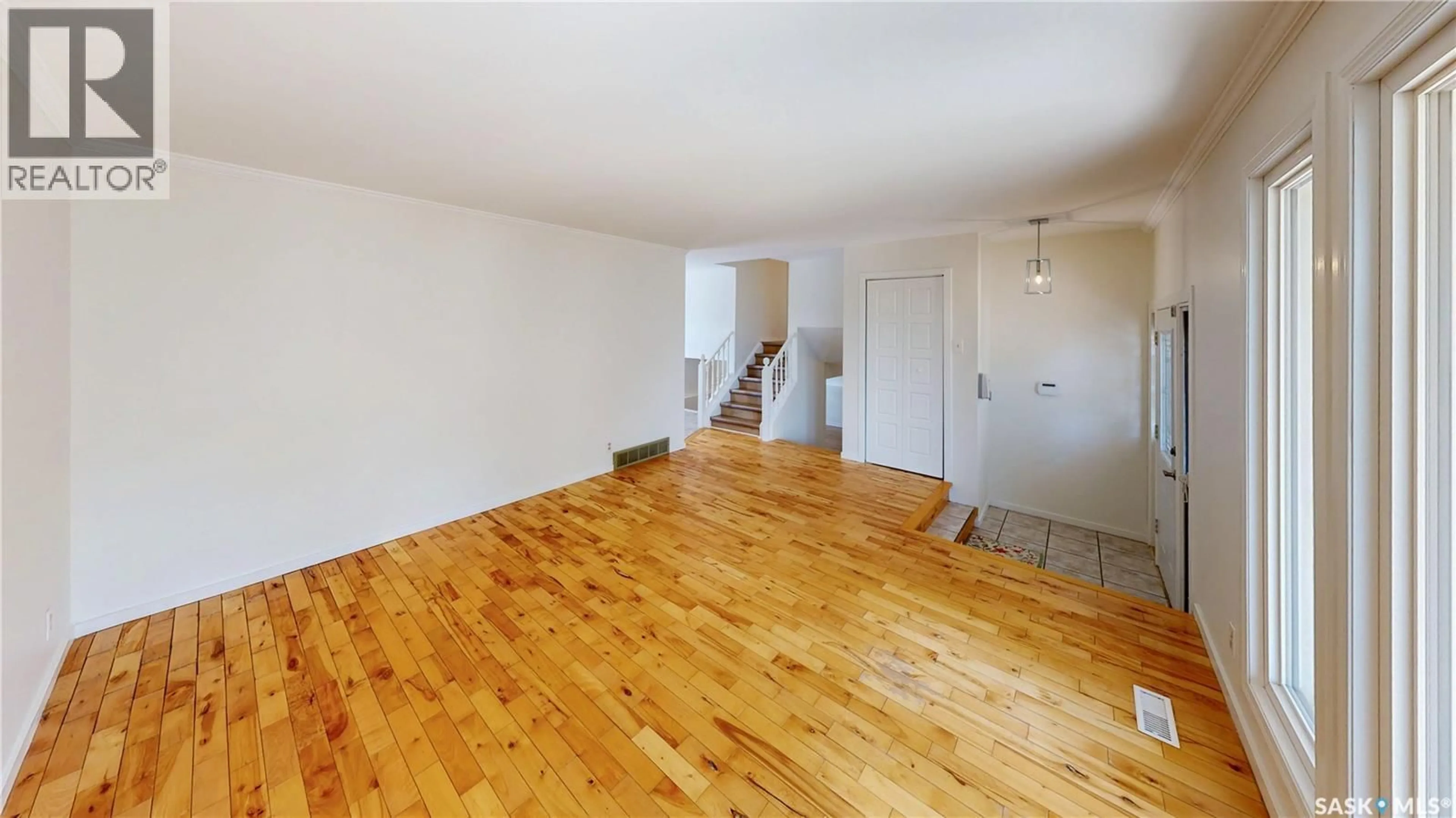 A pic of a room for 6150 7TH AVENUE, Regina Saskatchewan S4T7G8