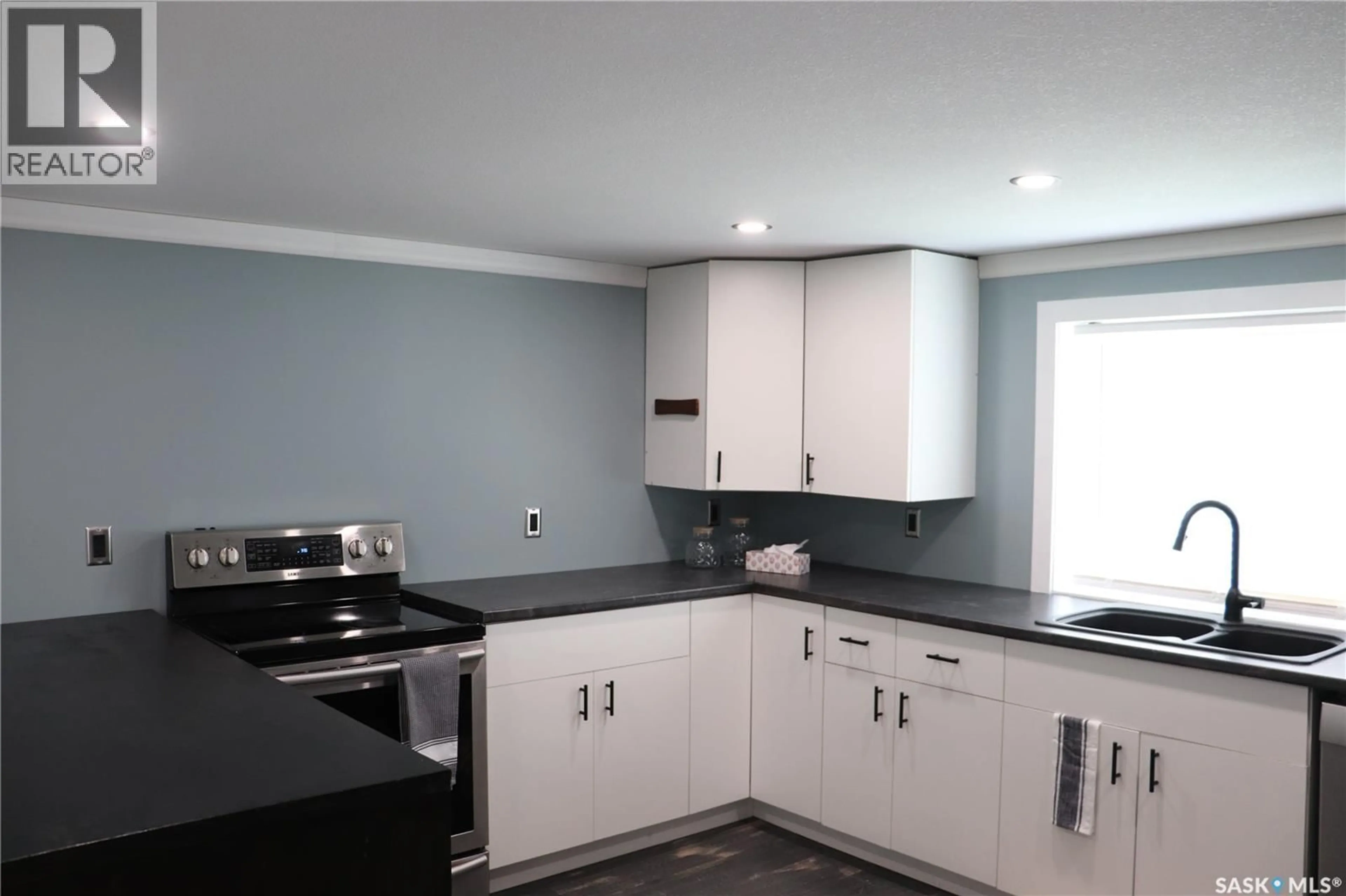 Open concept kitchen, unknown for 228 CYPRESS WAY, Blucher Rm No. 343 Saskatchewan S7K3J9