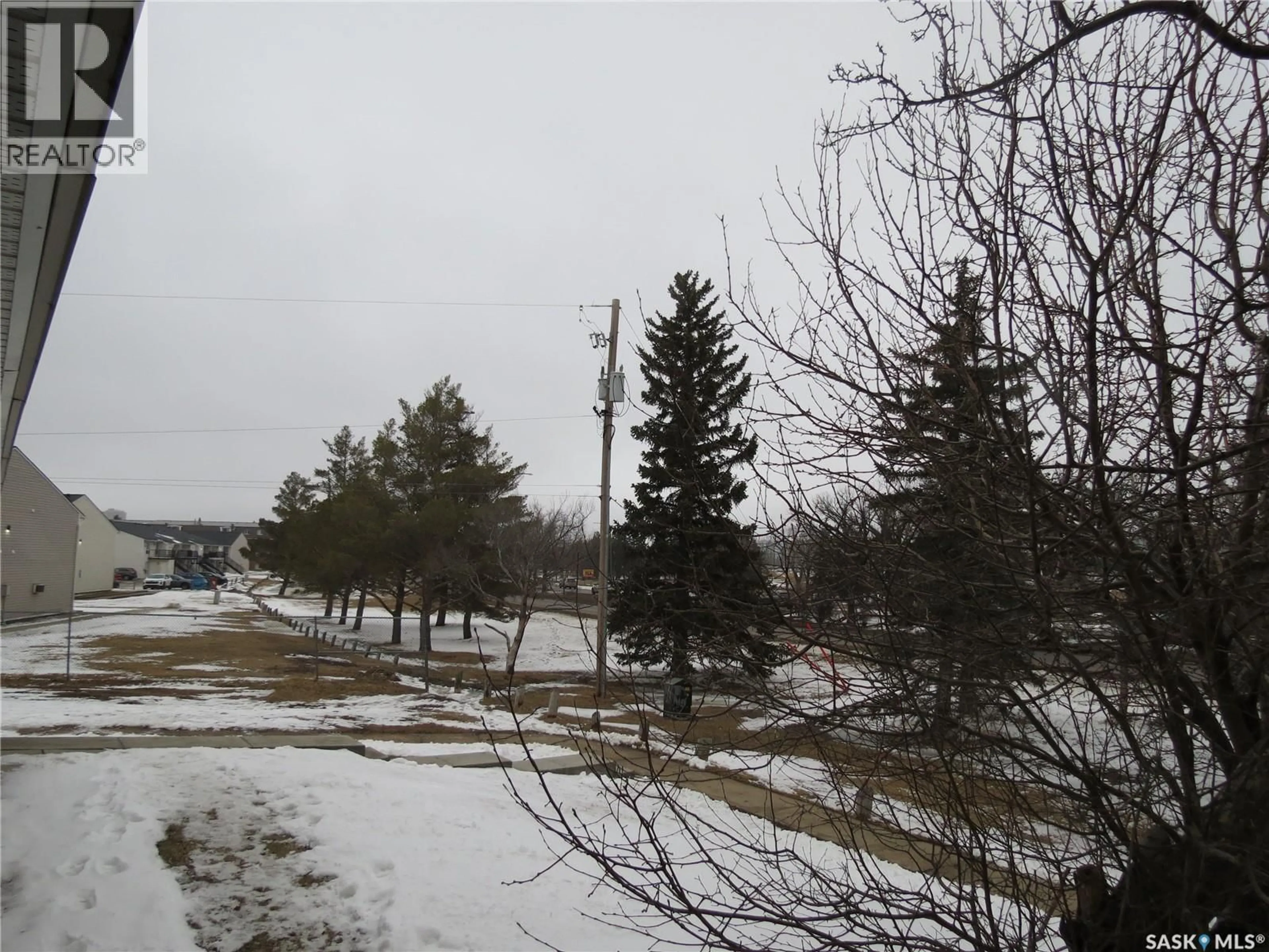 Blurry image for 3926 CASTLE ROAD, Regina Saskatchewan S4S6A4
