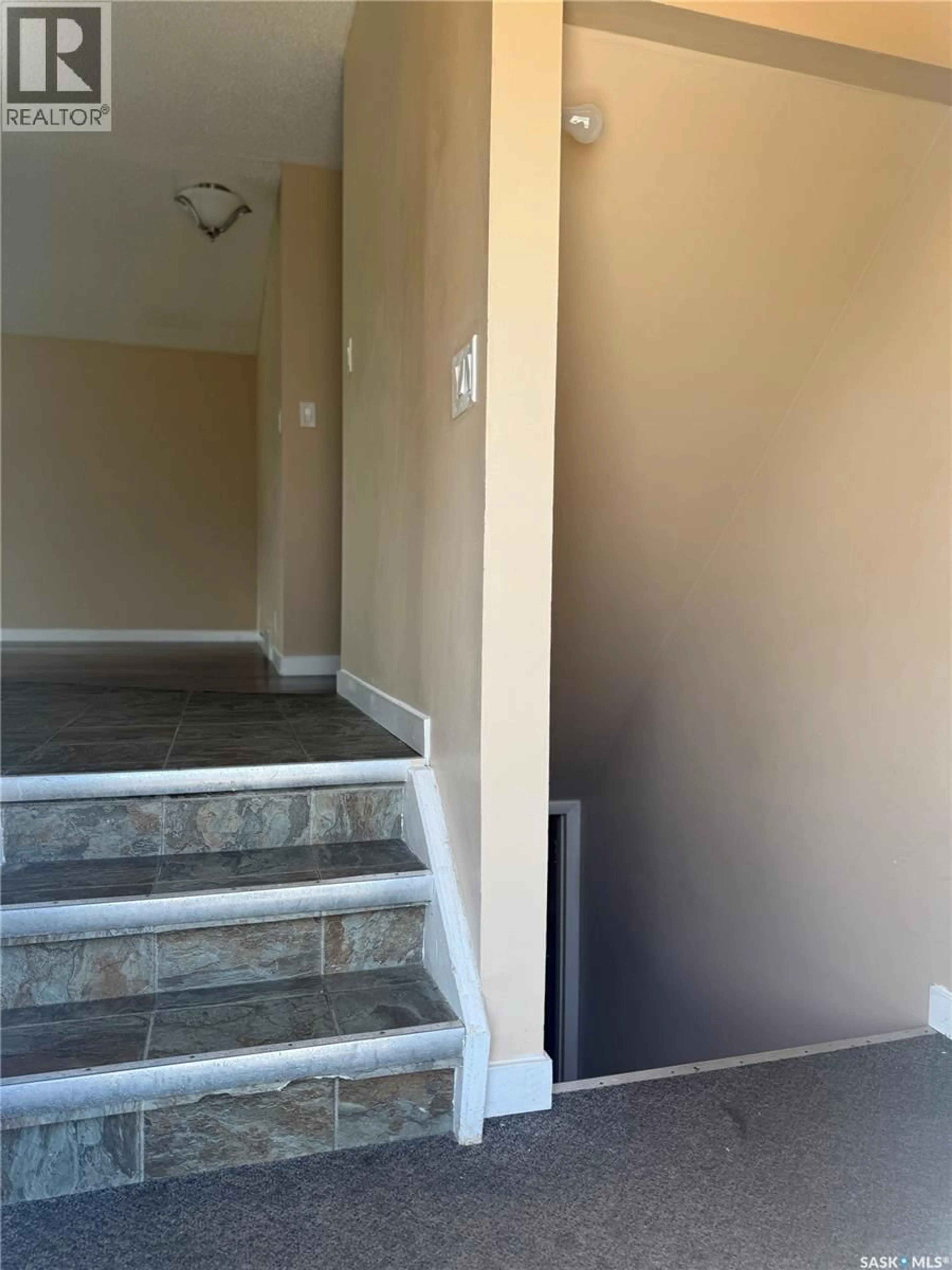 Unknown for 443 7TH AVENUE, Melville Saskatchewan S0A2P0