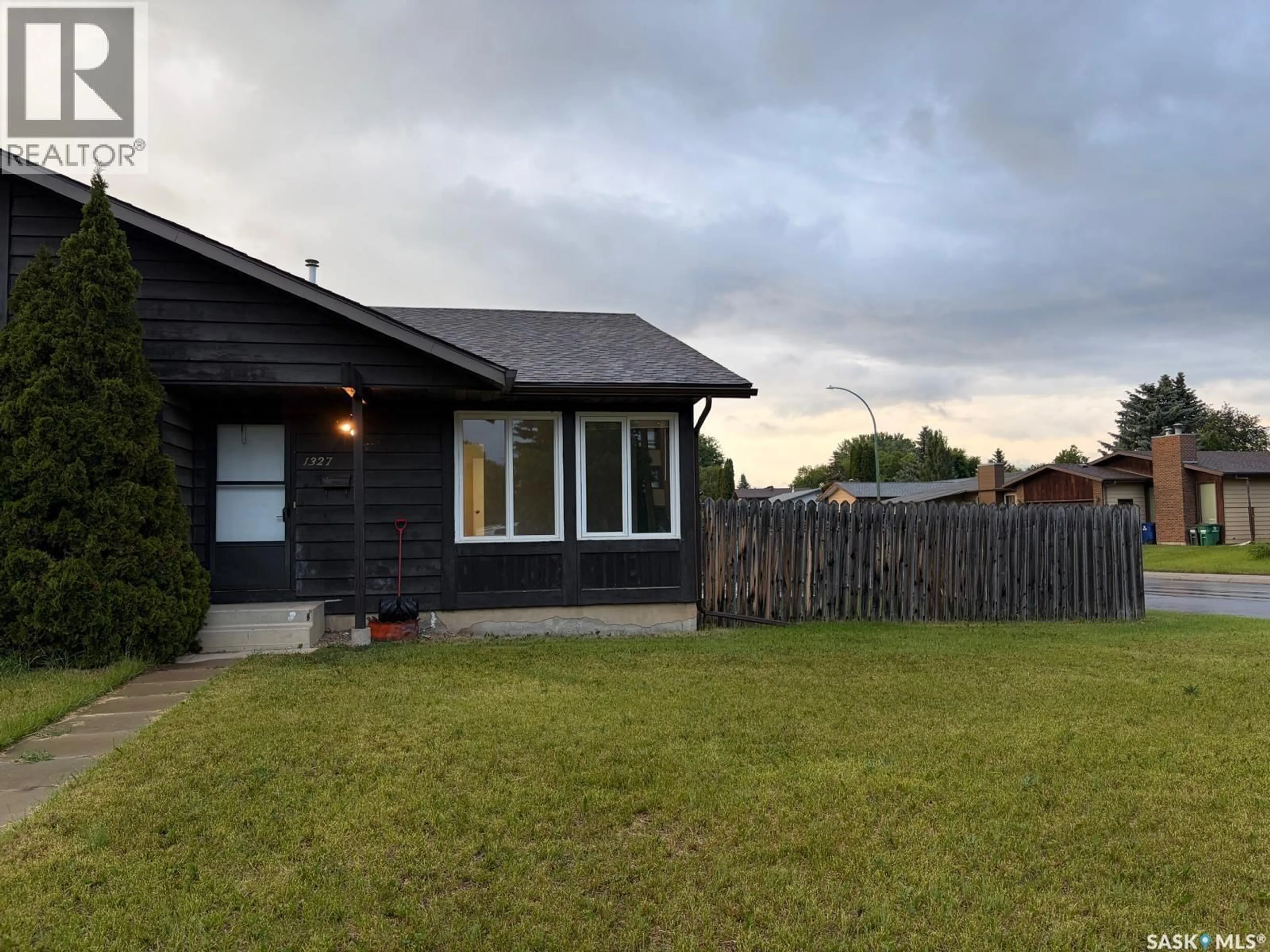 A pic from outside/outdoor area/front of a property/back of a property/a pic from drone, building for 1327 MCCORMACK ROAD, Saskatoon Saskatchewan S7M4Y6