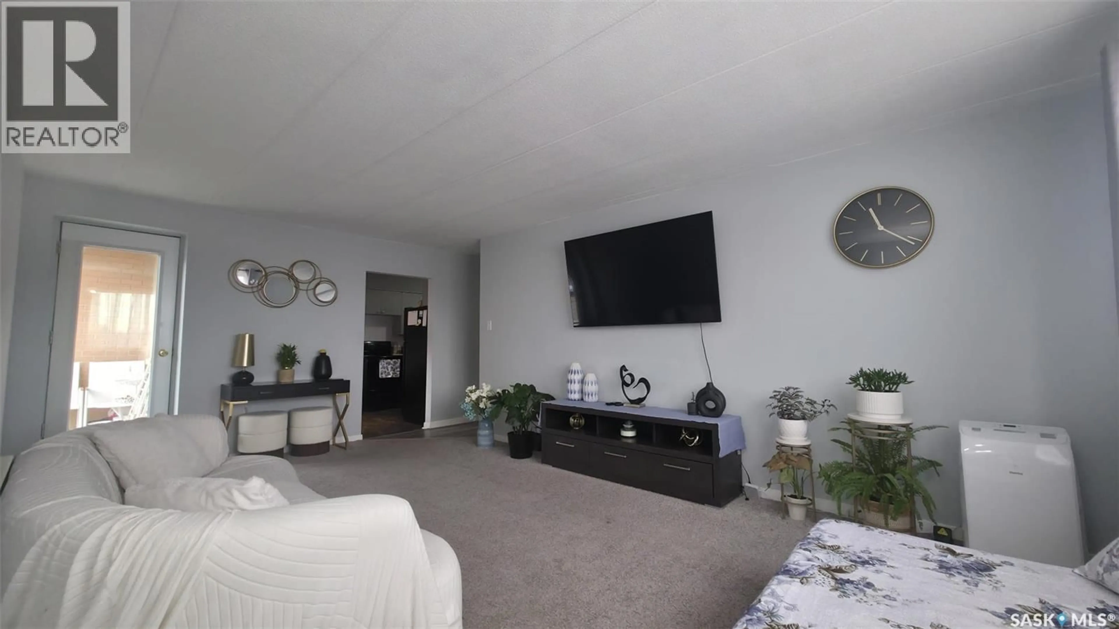 A pic of a room for 17 - 2620 5TH AVENUE N, Regina Saskatchewan S4R5E5
