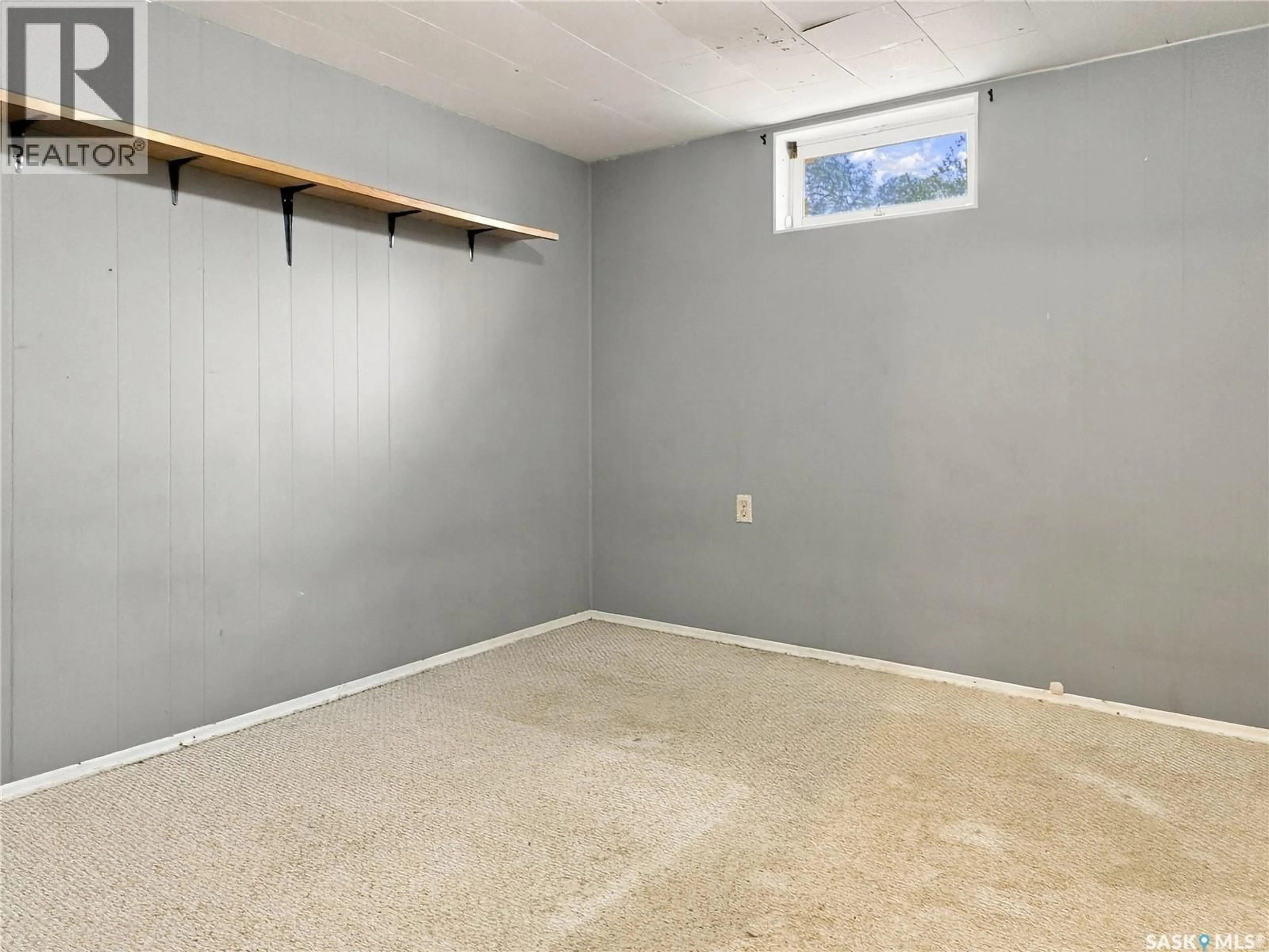 A pic of a room for 2011 102ND STREET, North Battleford Saskatchewan S9A1H8