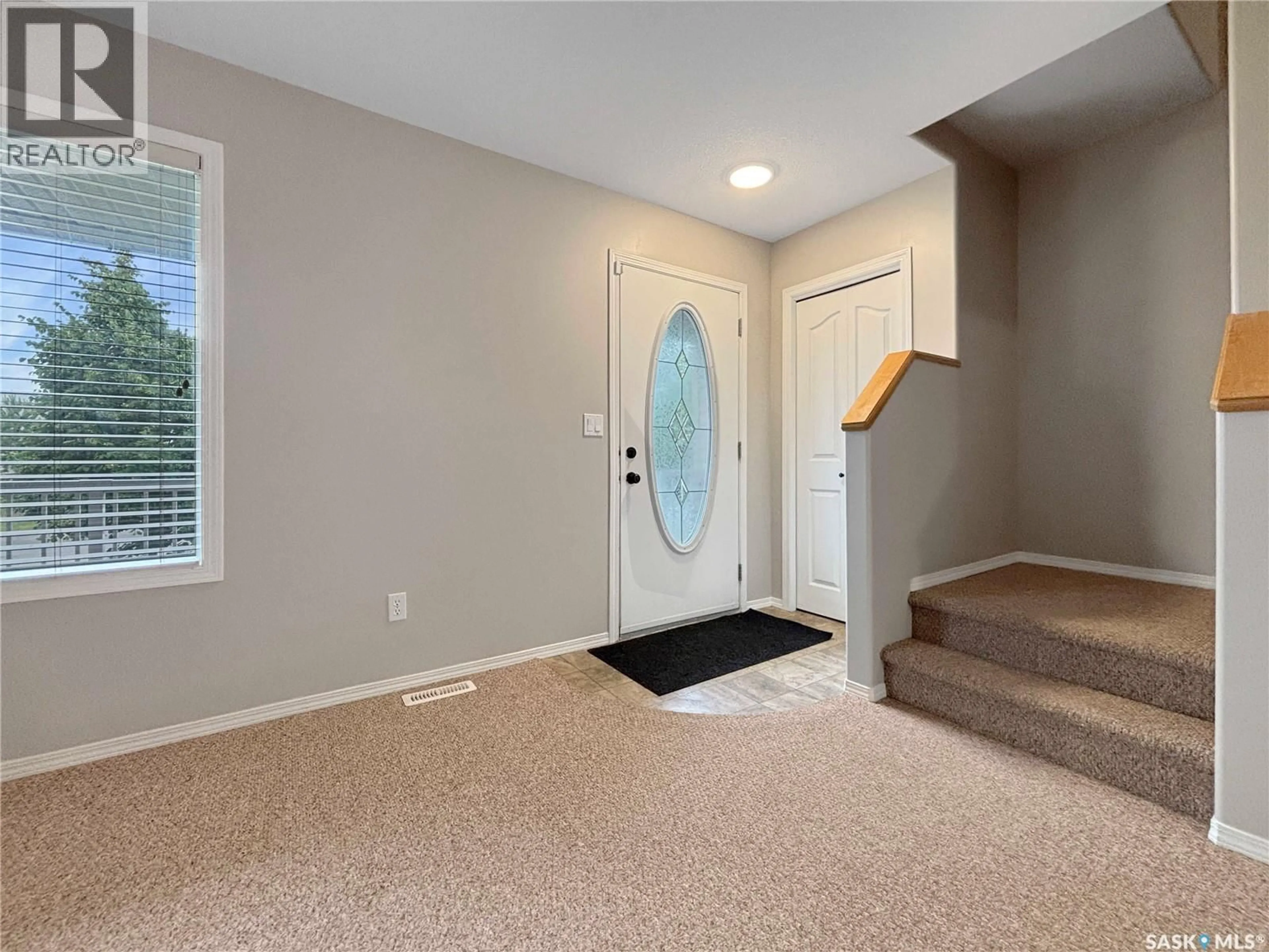 Indoor entryway for 2955 MCCLOCKLIN ROAD, Saskatoon Saskatchewan S7R0A1