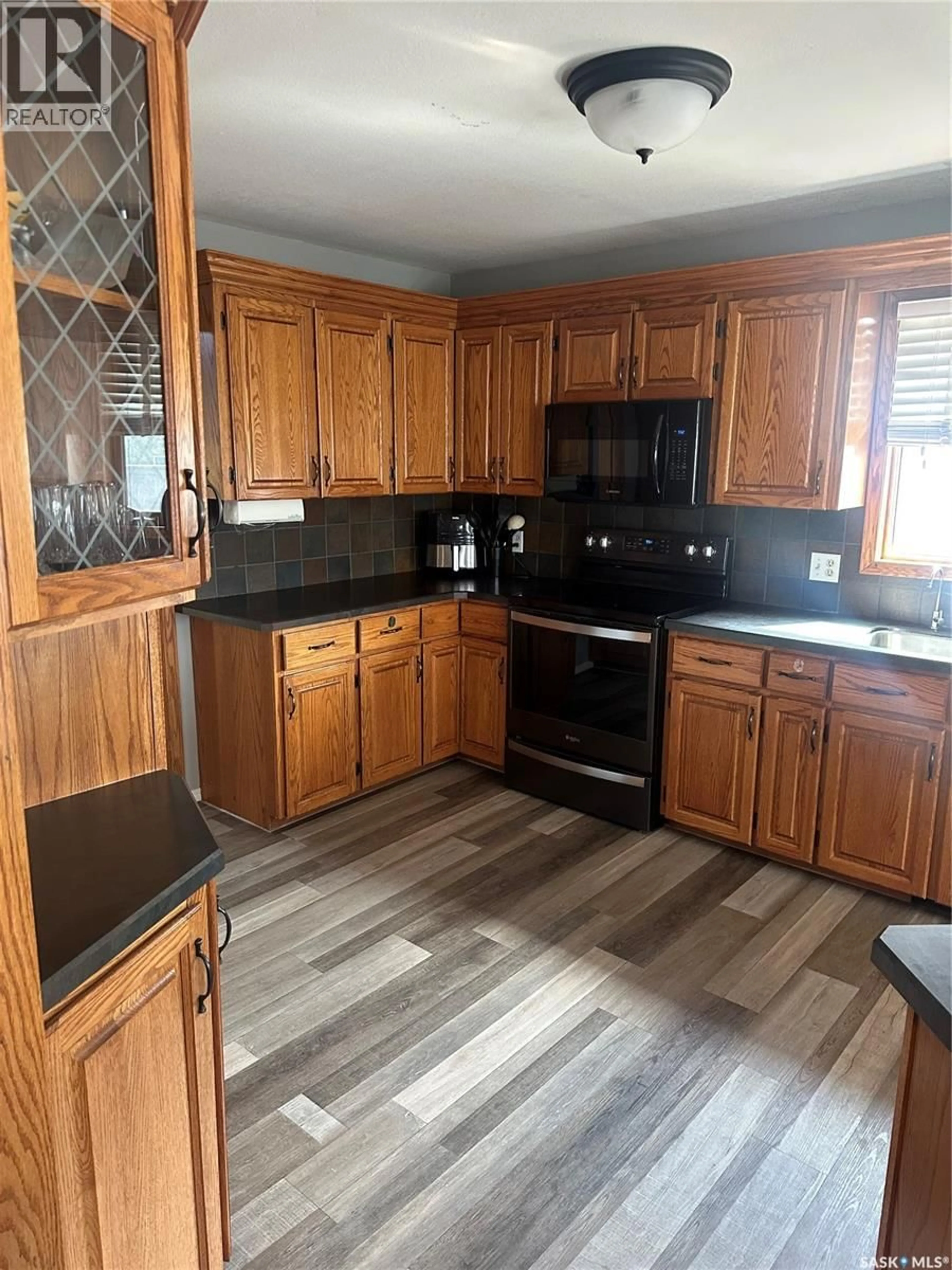 Standard kitchen, unknown for 20 BIRCH STREET, Porcupine Plain Saskatchewan S0E1H0