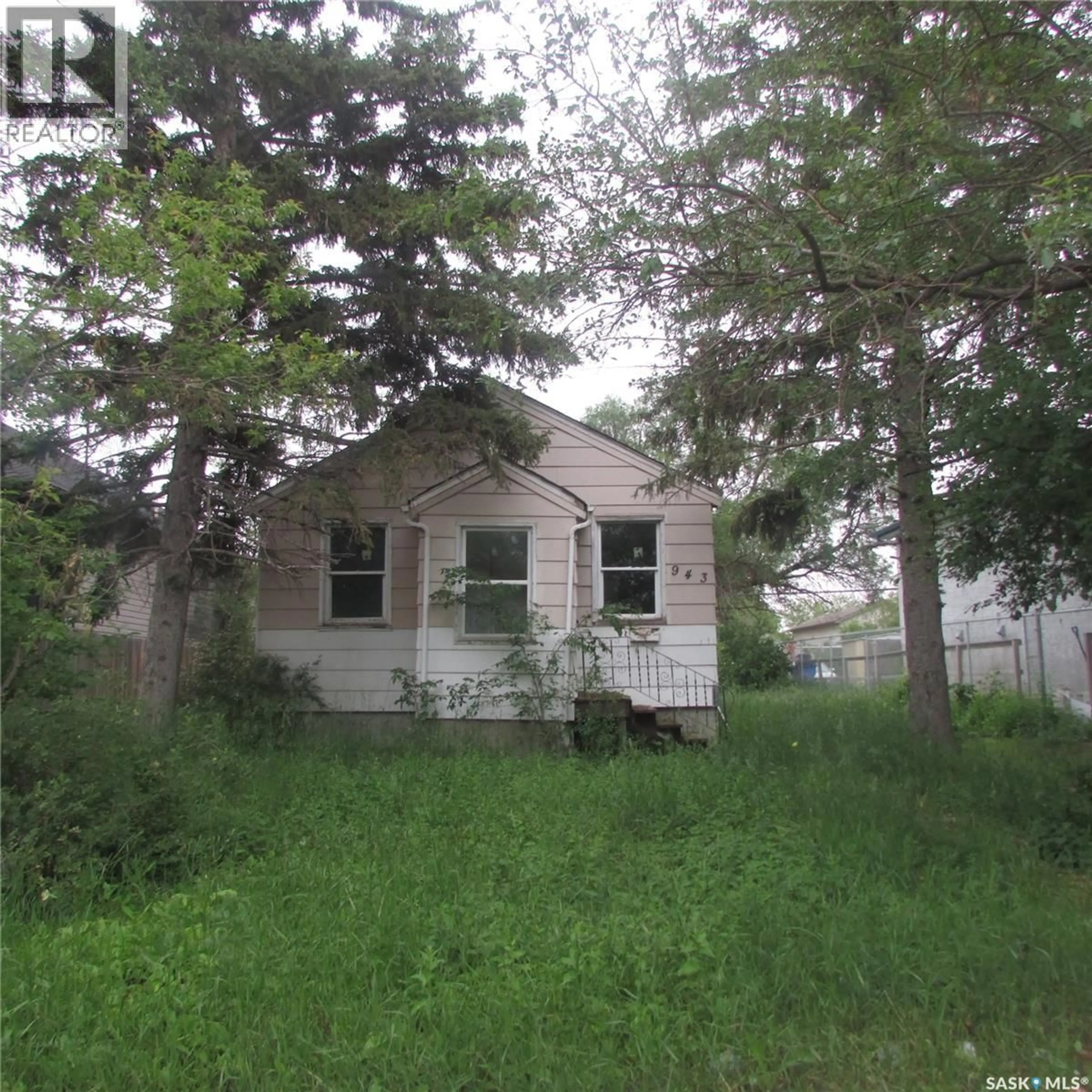 Shed for 943 ATHOL STREET, Regina Saskatchewan S4T3B8