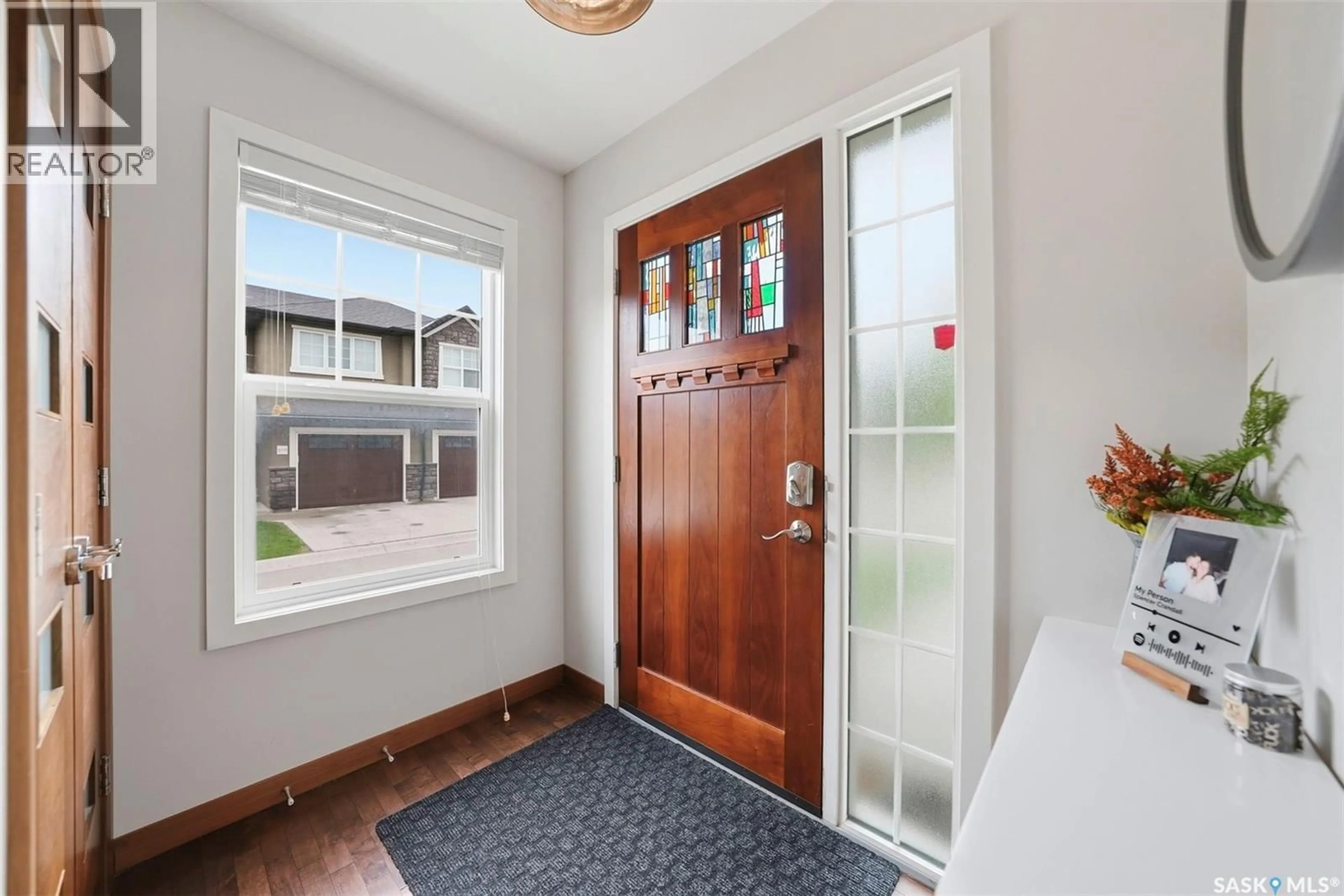 Indoor entryway for 2012 - 604 POHORECKY CRESCENT, Saskatoon Saskatchewan S7W0V4