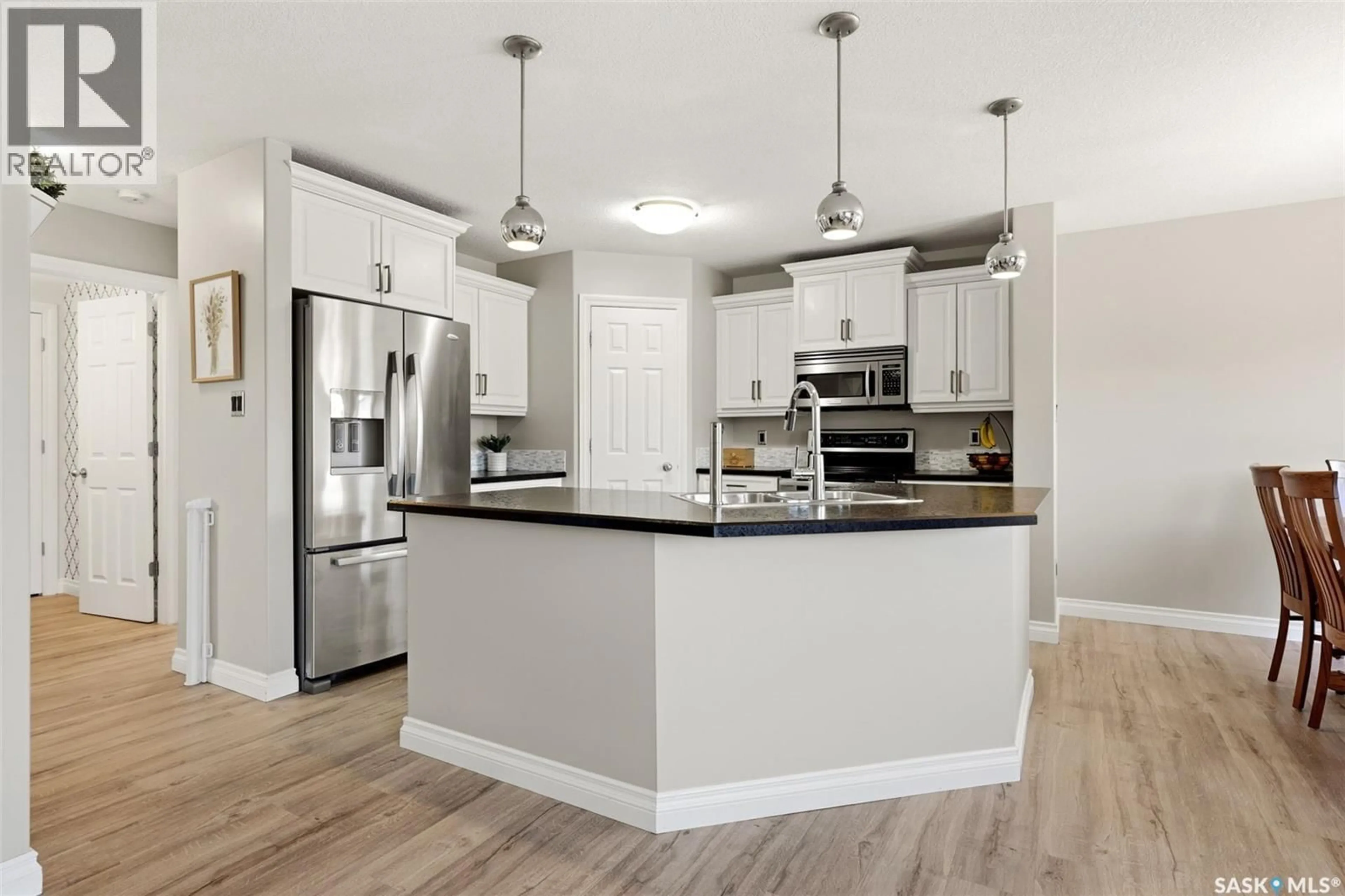 Open concept kitchen, unknown for 4450 NICURITY DRIVE, Regina Saskatchewan S4X0C3