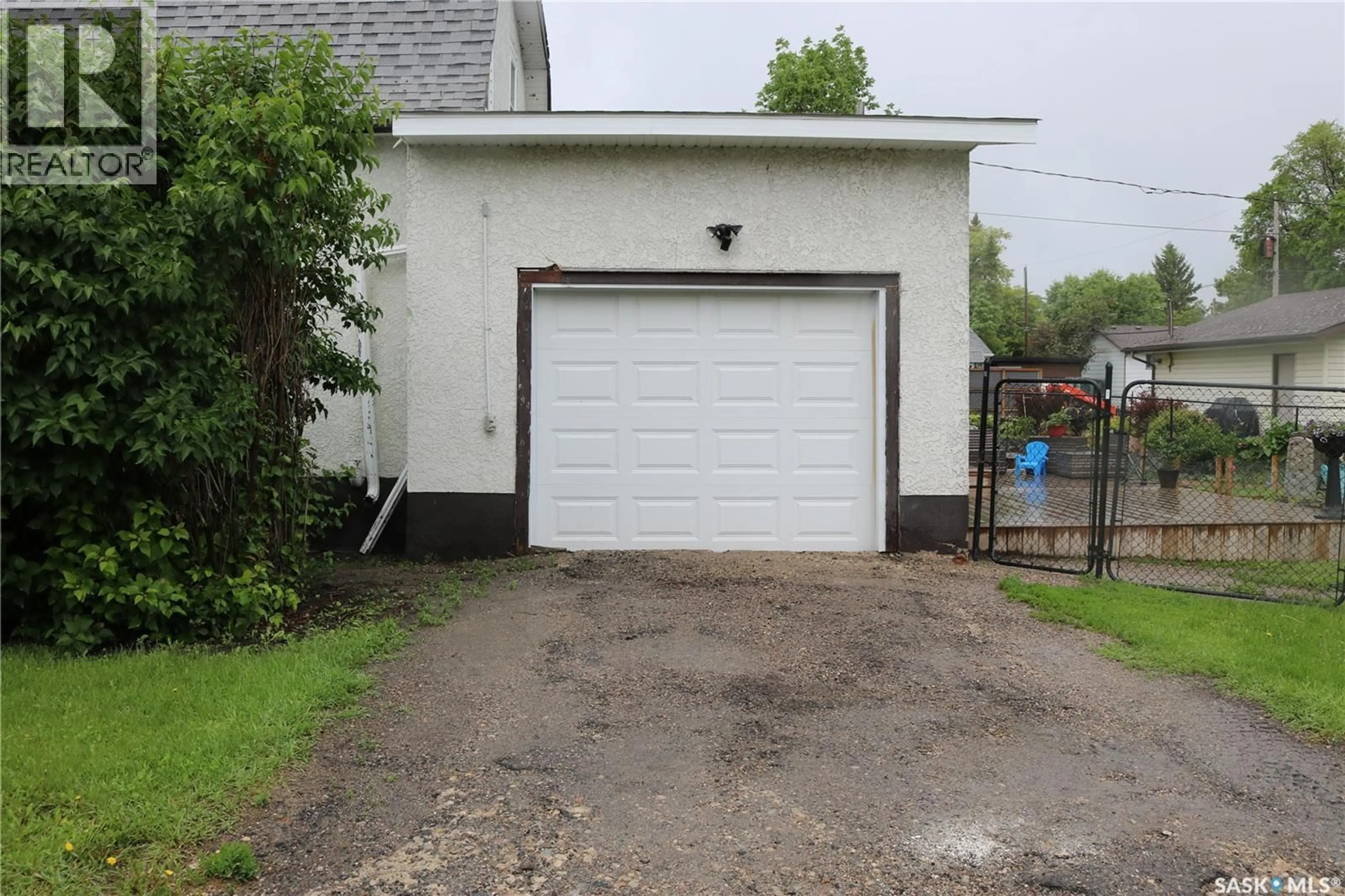 Shed for 1410 WINDOVER AVENUE, Moosomin Saskatchewan S0G3N0