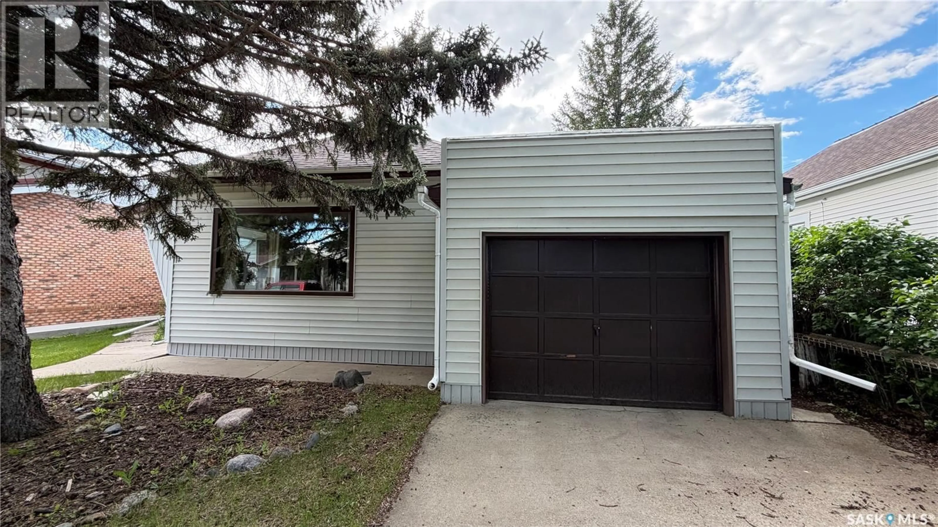 Unknown for 103 WALSH STREET, Maple Creek Saskatchewan S0N1N0