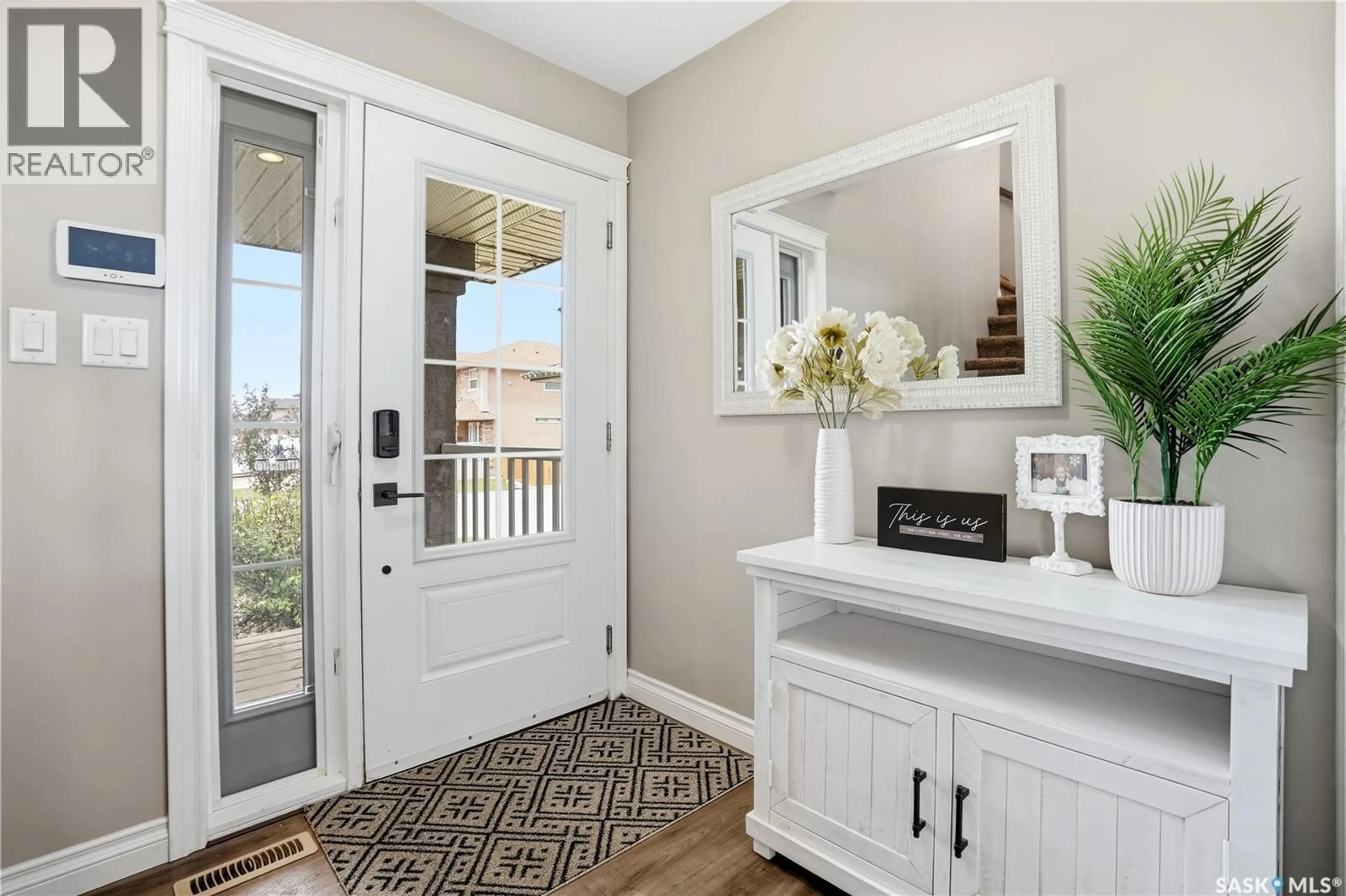 Indoor entryway for 4265 PRESTON CRESCENT, Regina Saskatchewan S4X0C9