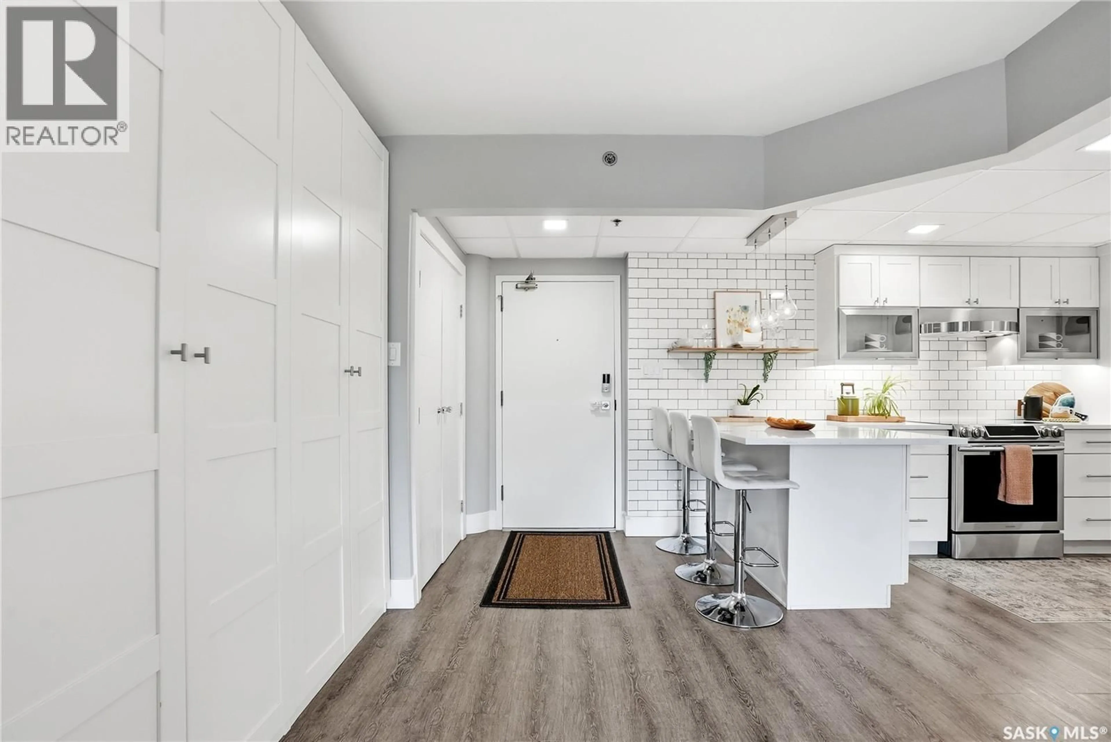 Open concept kitchen, unknown for 606 611 UNIVERSITY DRIVE, Saskatoon Saskatchewan S7N3Z1