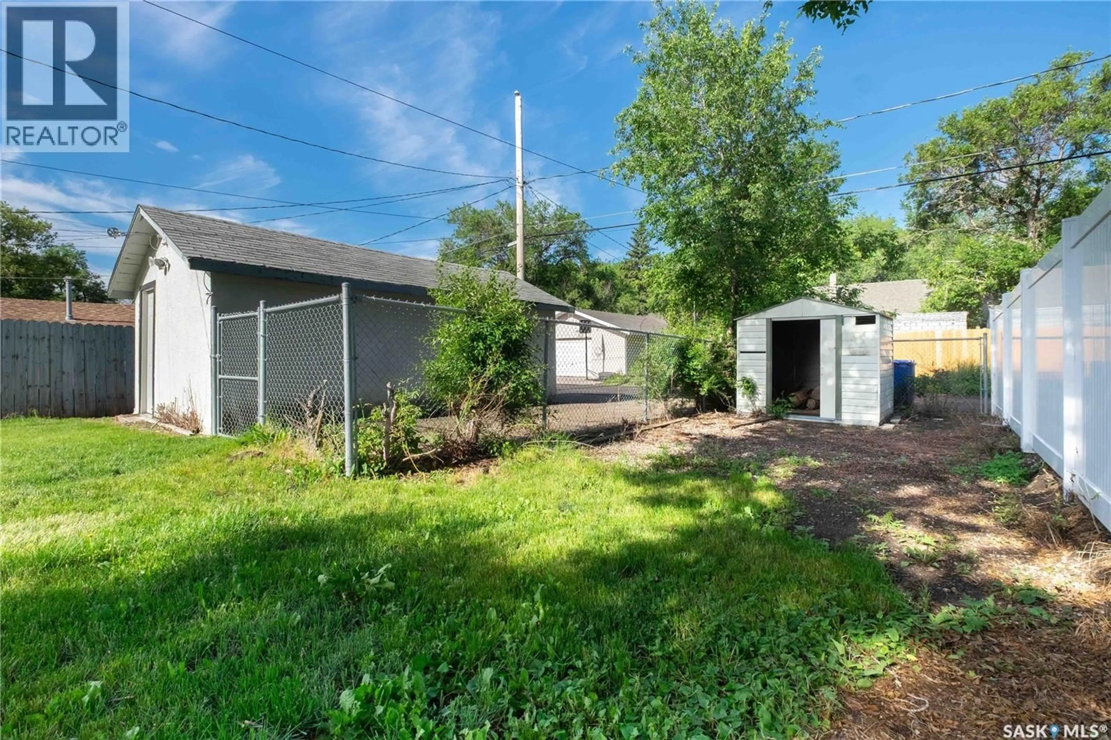 Shed for 1414 GREY STREET, Regina Saskatchewan S4T5H6