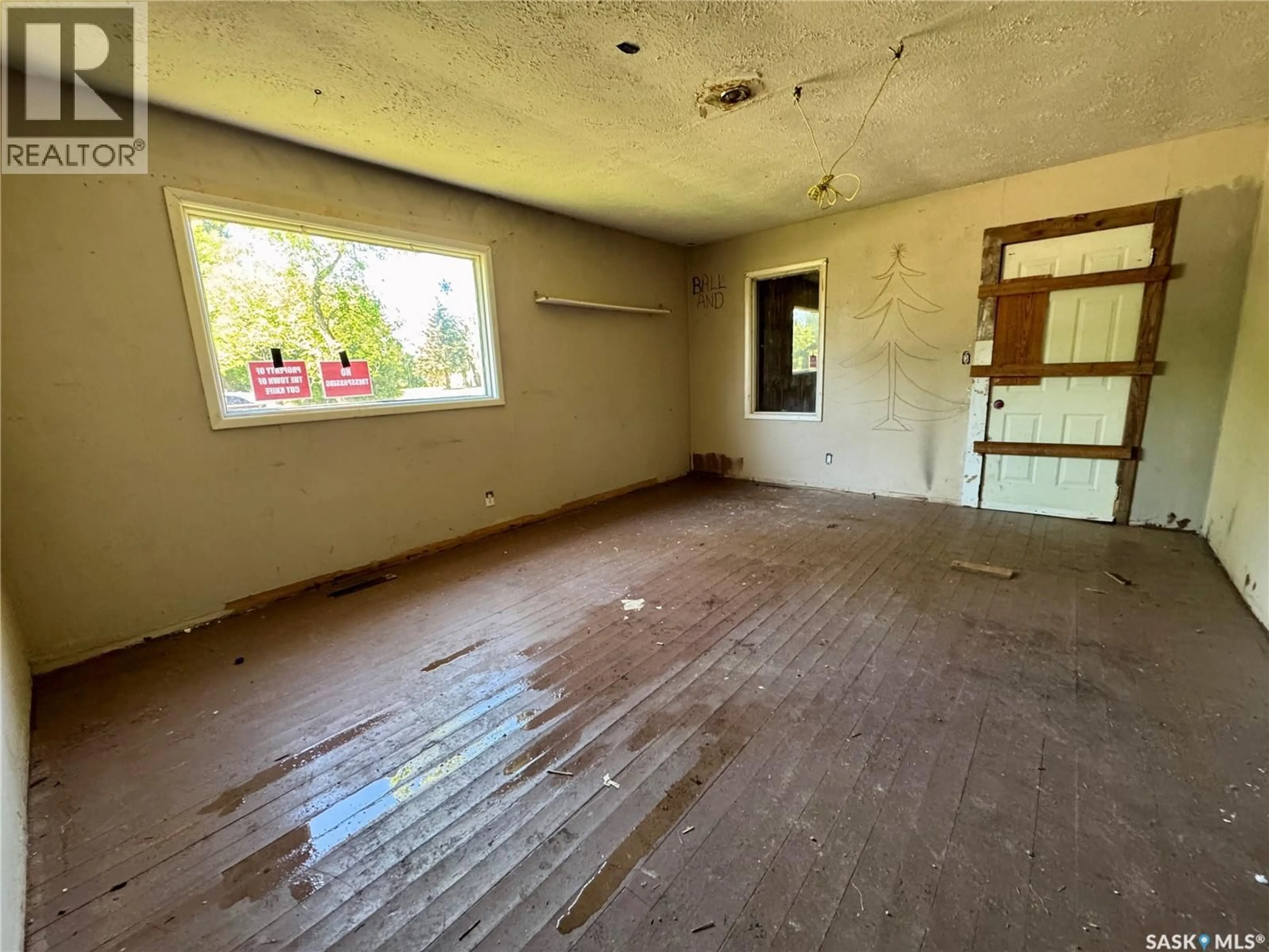 A pic of a room for 200 OTTER STREET, Cut Knife Saskatchewan S0M0N0